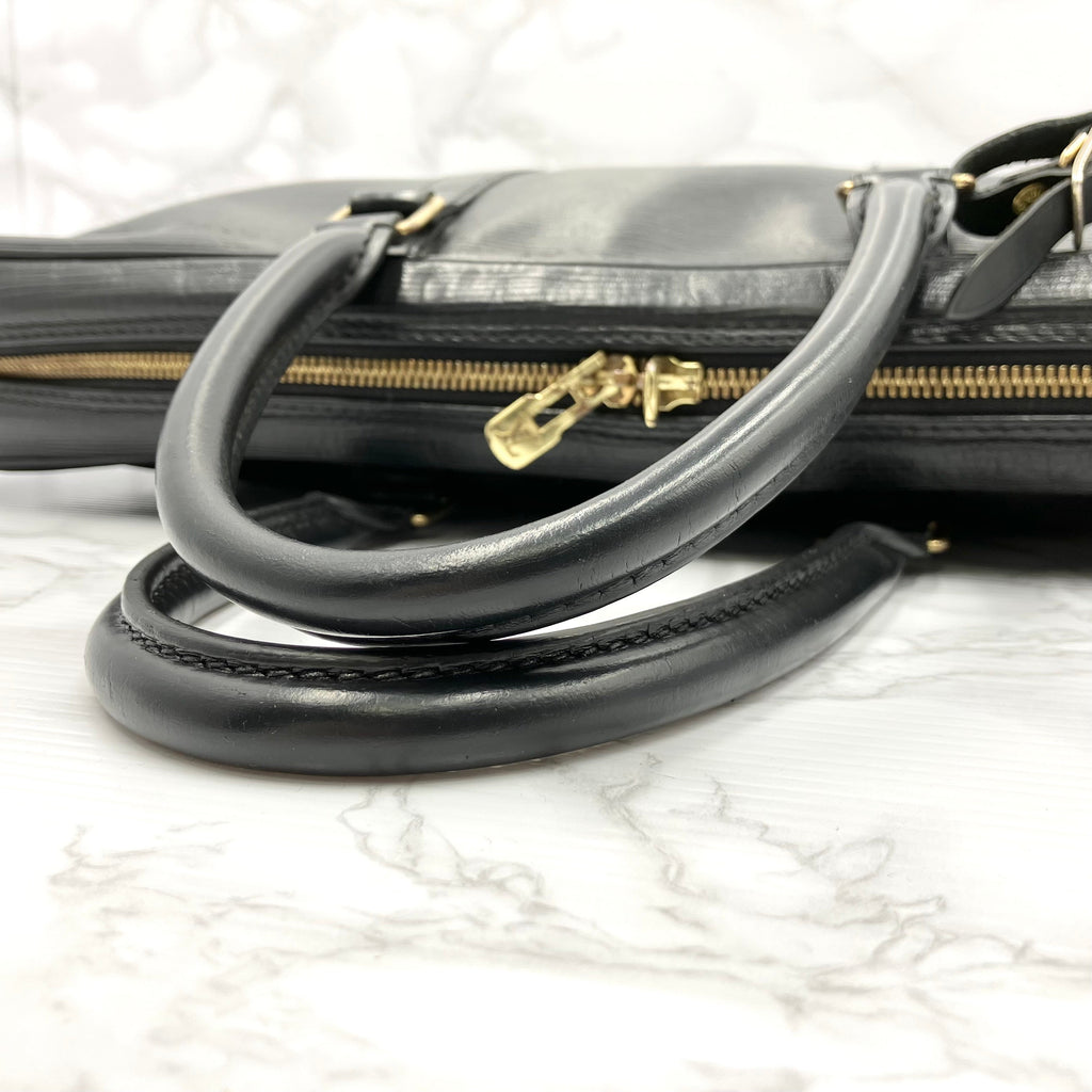 LOUIS VUITTON Epi Porte de Gumain
