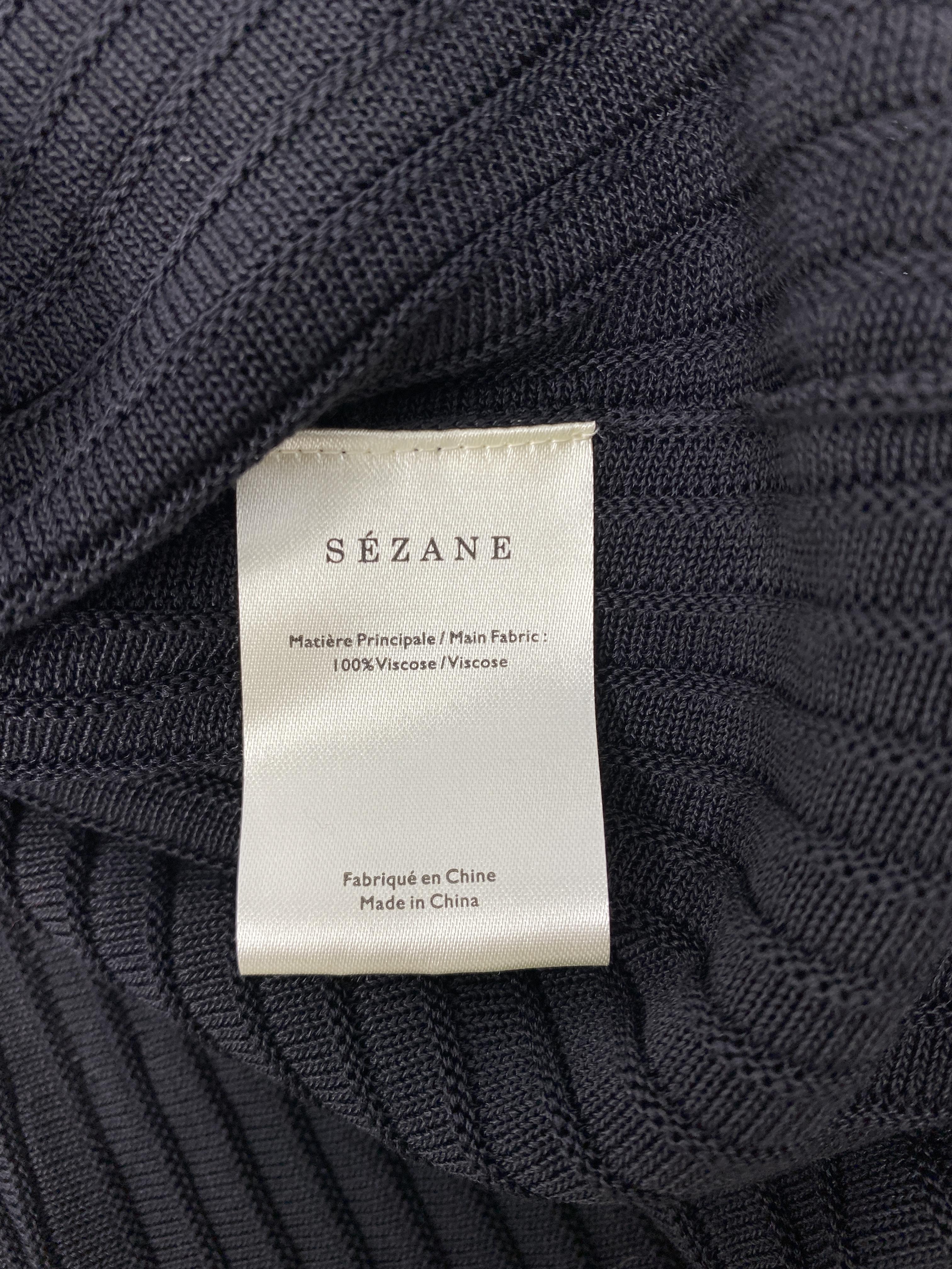 SÃƒÆ’Ã¢â‚¬Â°ZANE BLACK VISCOSE TOP WITH BACK DETAIL - SIZE M