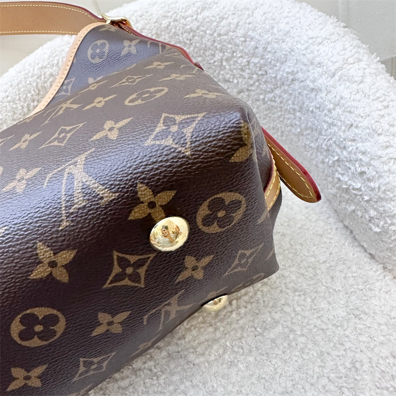 LV Carryall PM in Monogram Canvas and GHW