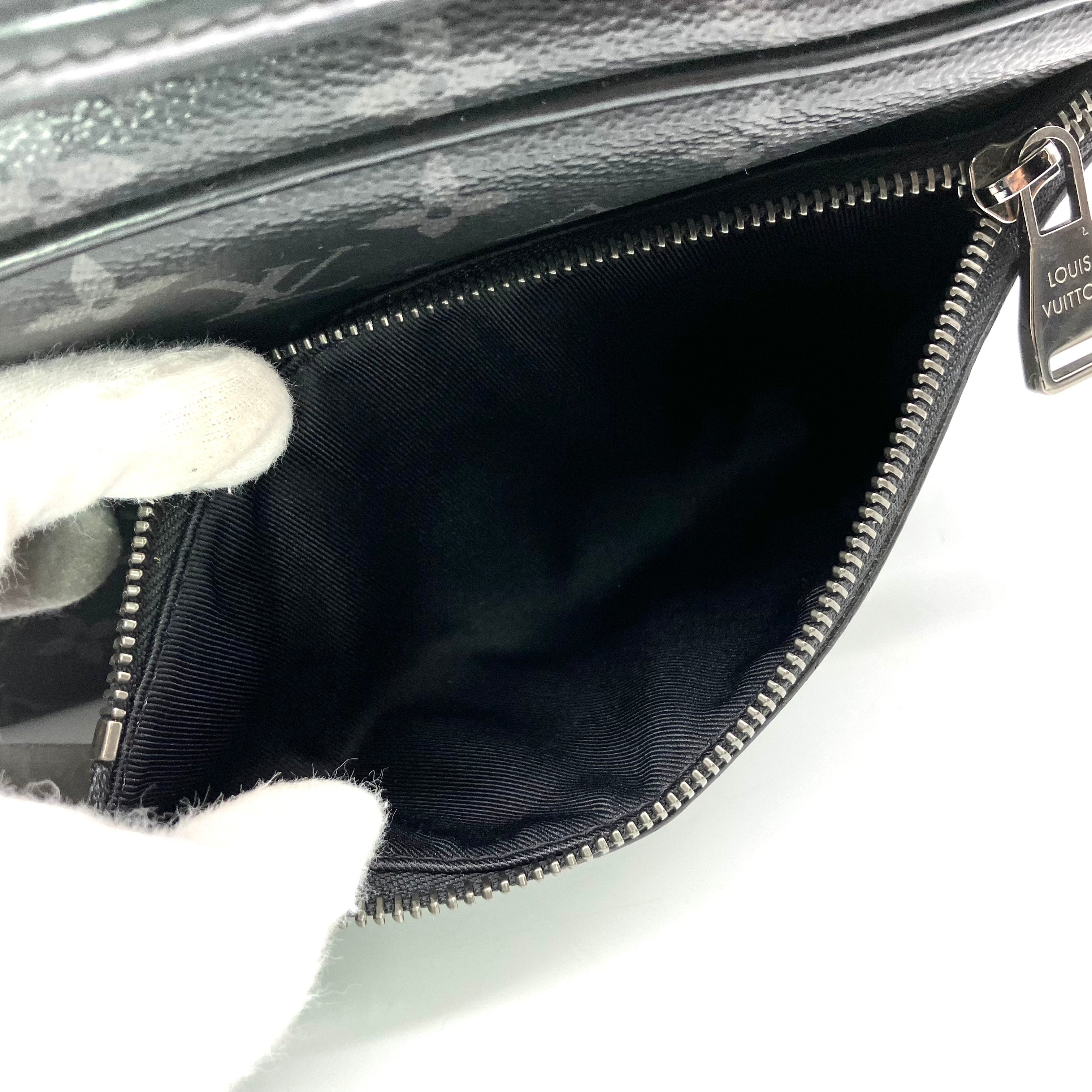 LOUIS VUITTON Eclipse RFID