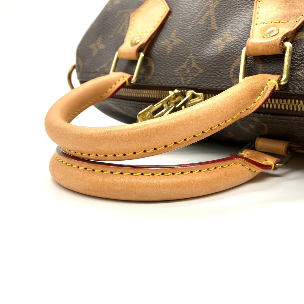 LOUIS VUITTON Monogram Speedy 25 Bandouliere