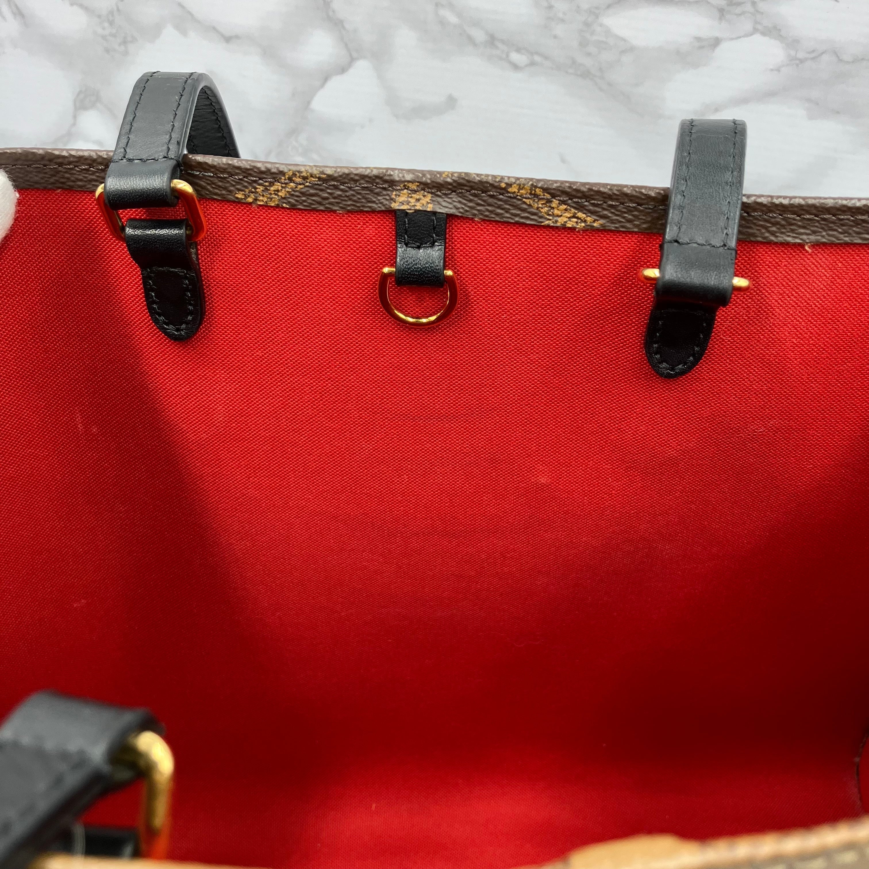 LOUIS VUITTON On The Go MM Monogram Giant Reverse