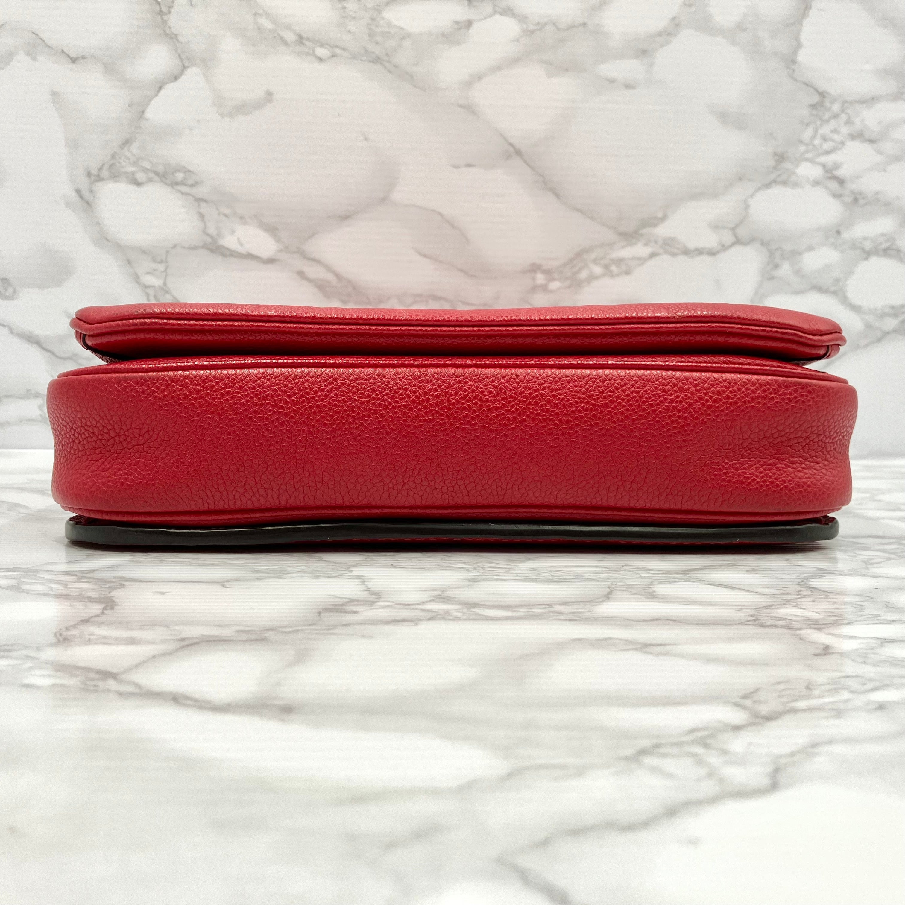 LOUIS VUITTON Amplant Metis