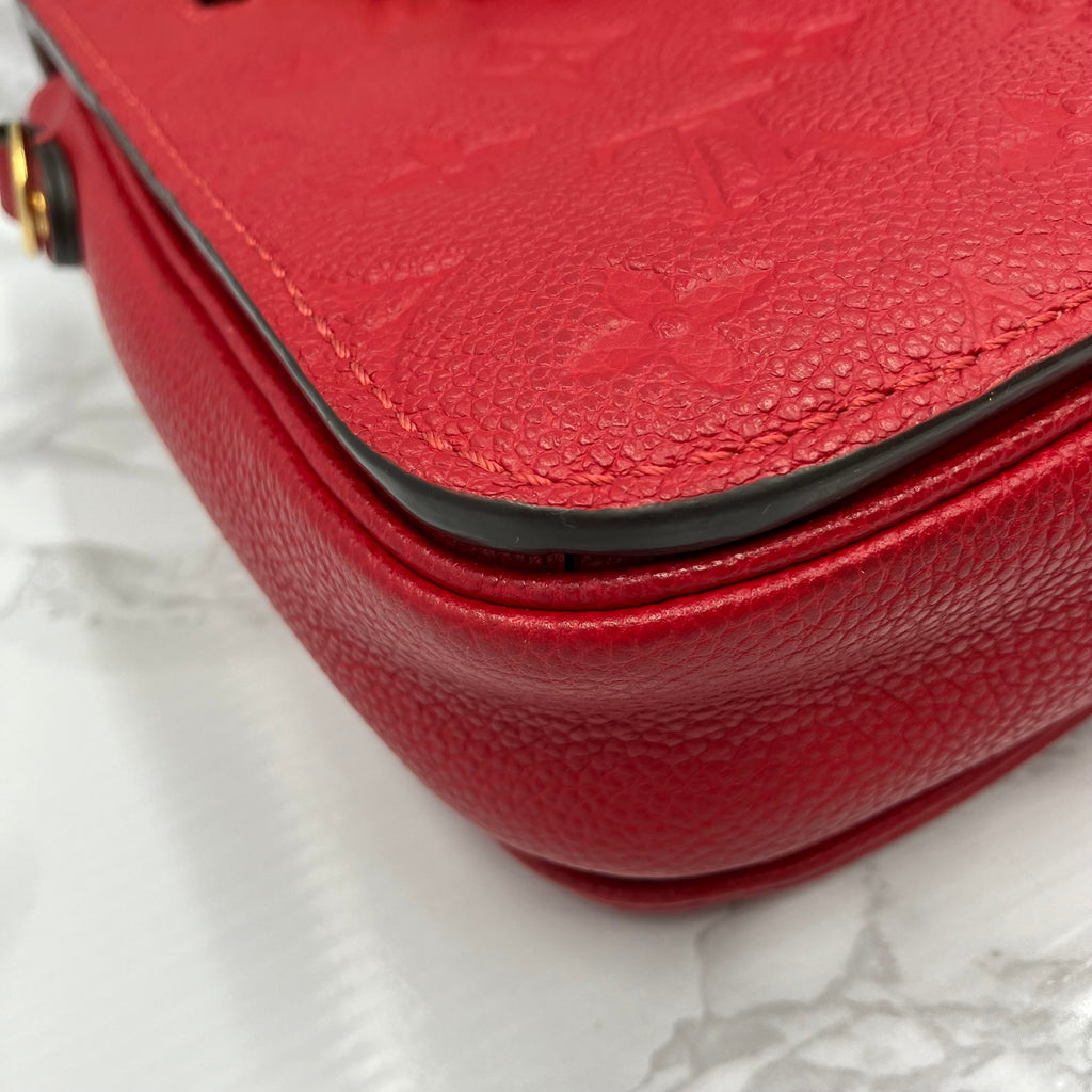 LOUIS VUITTON Amplant Metis