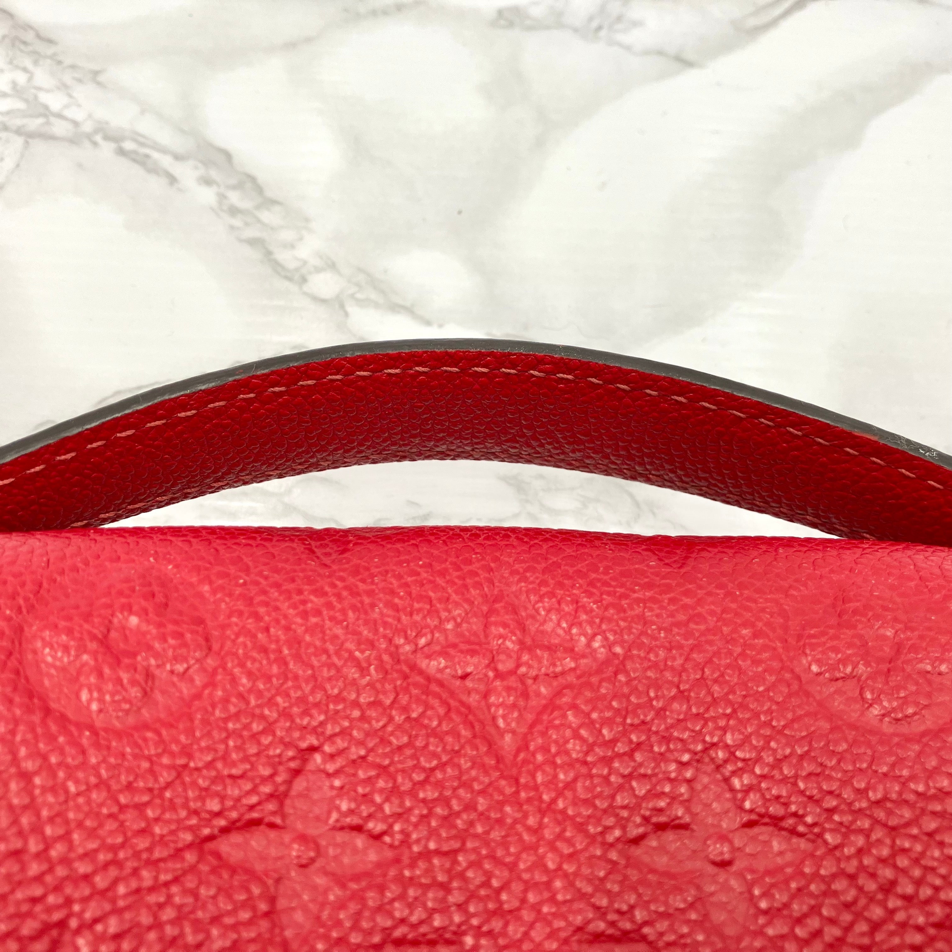 LOUIS VUITTON Amplant Metis