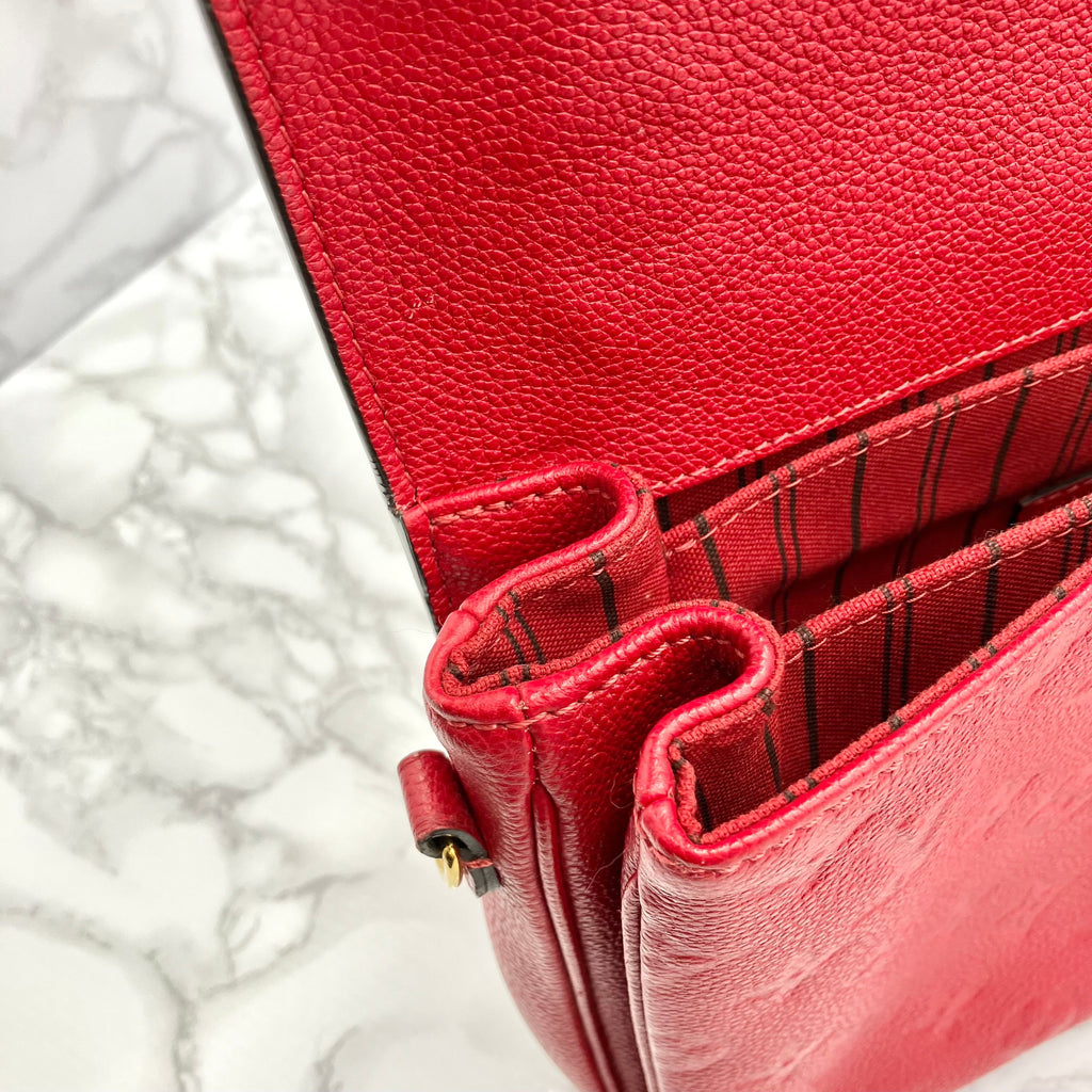 LOUIS VUITTON Amplant Metis