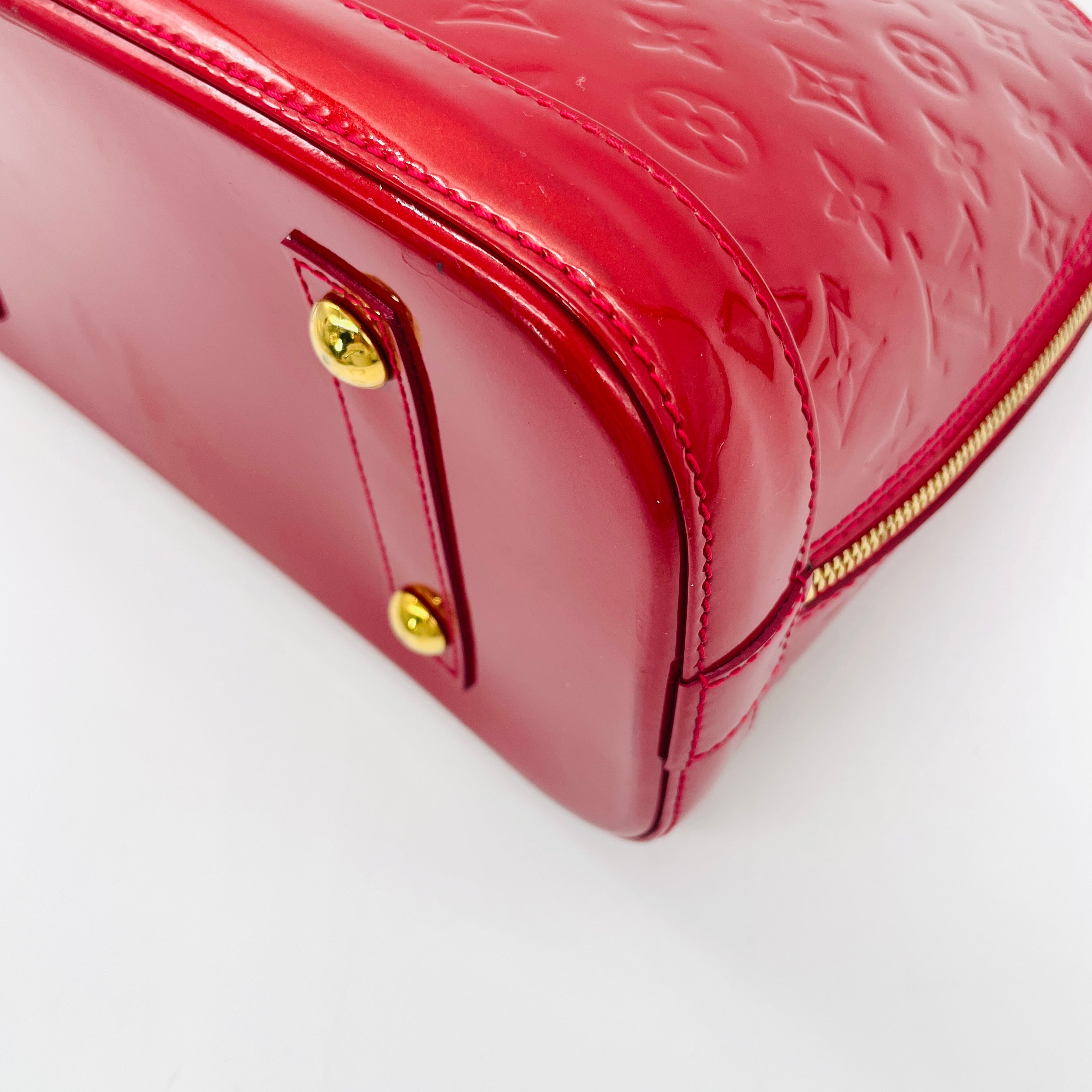 LOUIS VUITTON Vernis Alma PM