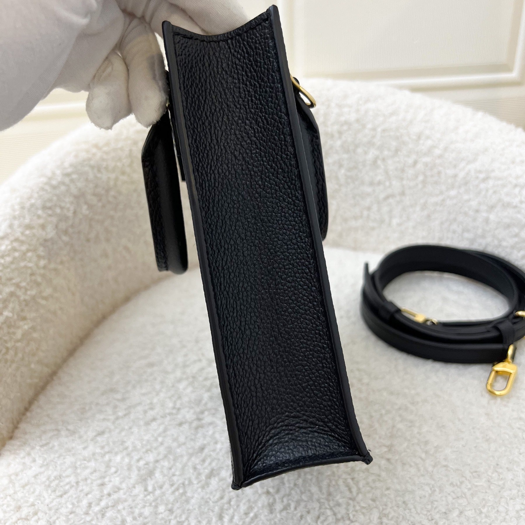 LV Petit Sac Plat in Black Empreinte Leather GHW