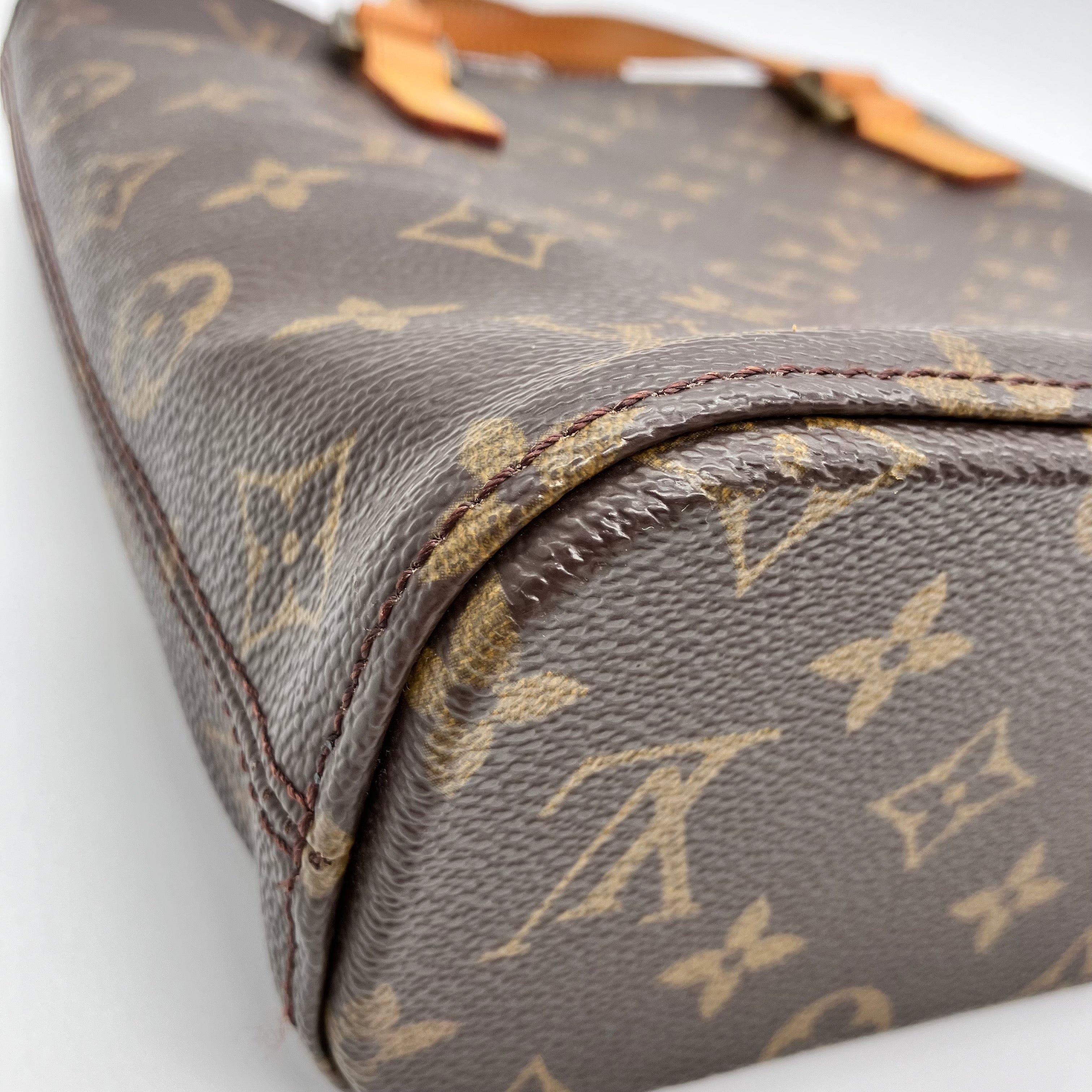 LOUIS VUITTON Vavin PM