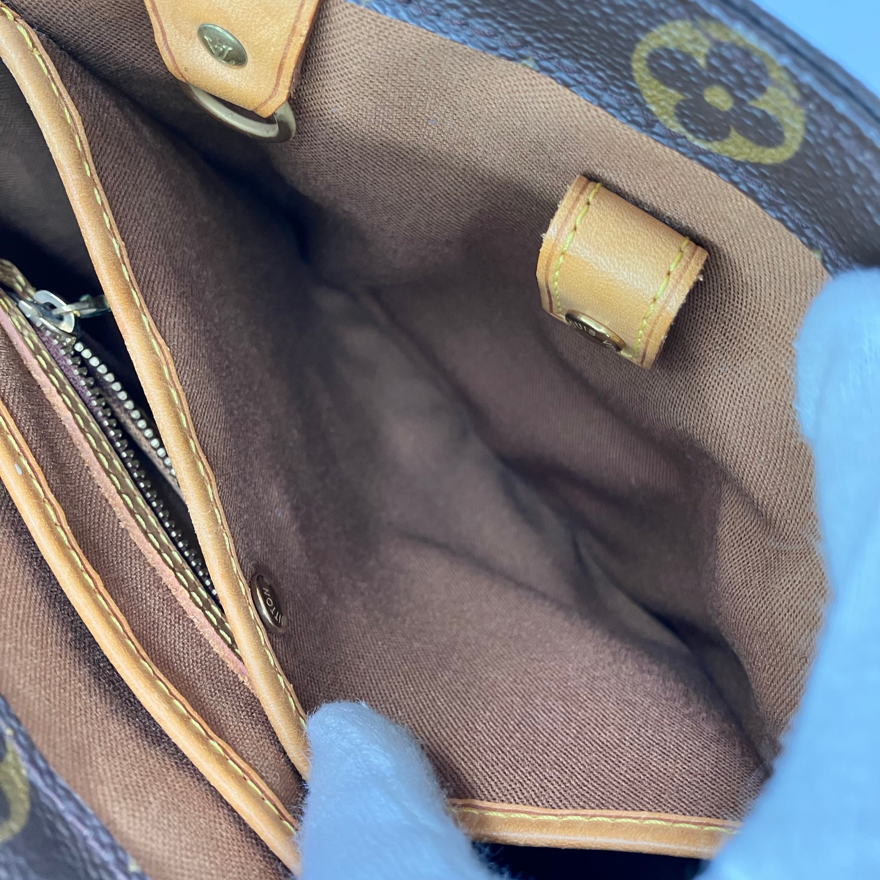 LOUIS VUITTON Vavin PM