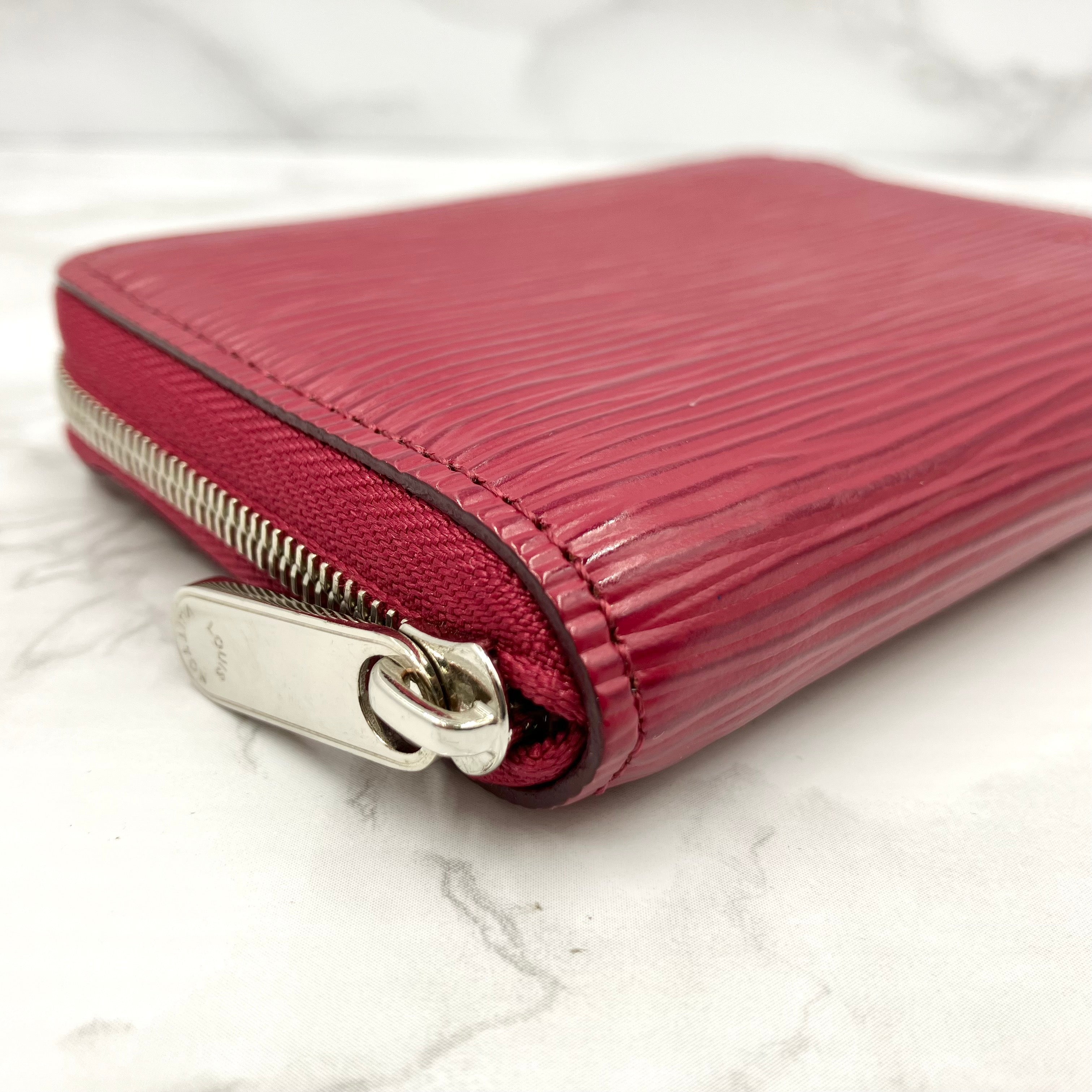 LOUIS VUITTON Epi coin purse