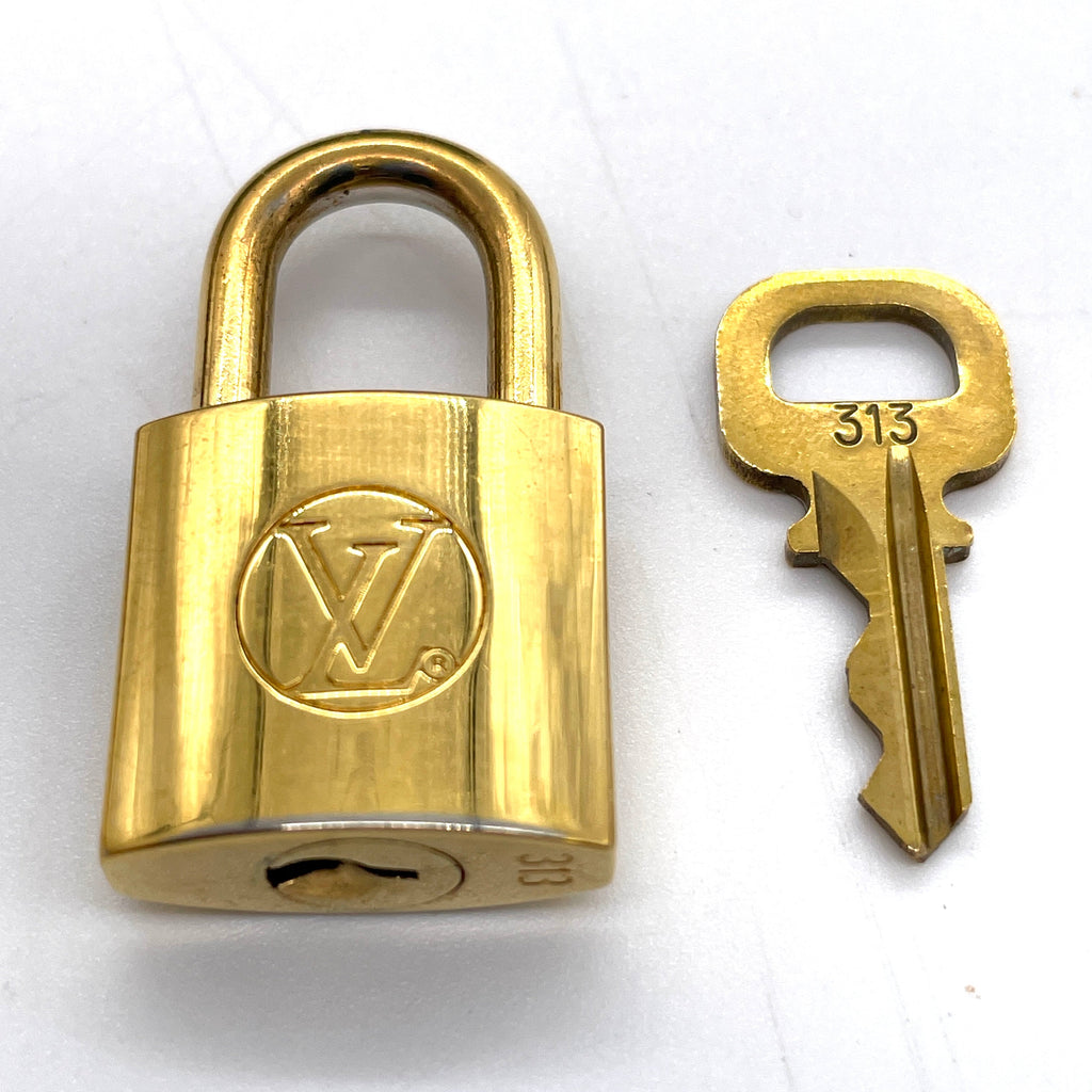 LOUIS VUITTON City Steamer MM
