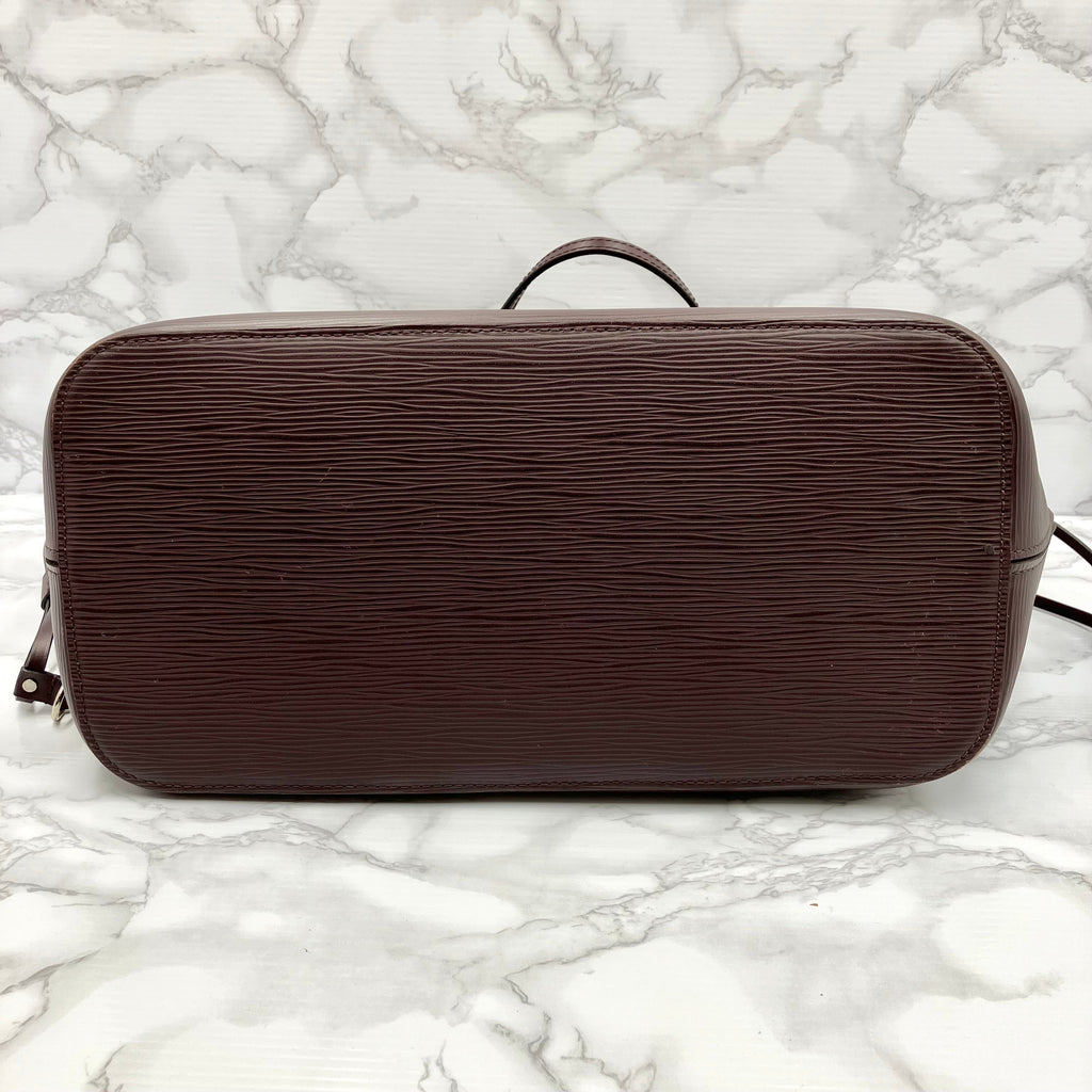 LOUIS VUITTON Epi Neverfull MM fuchsia