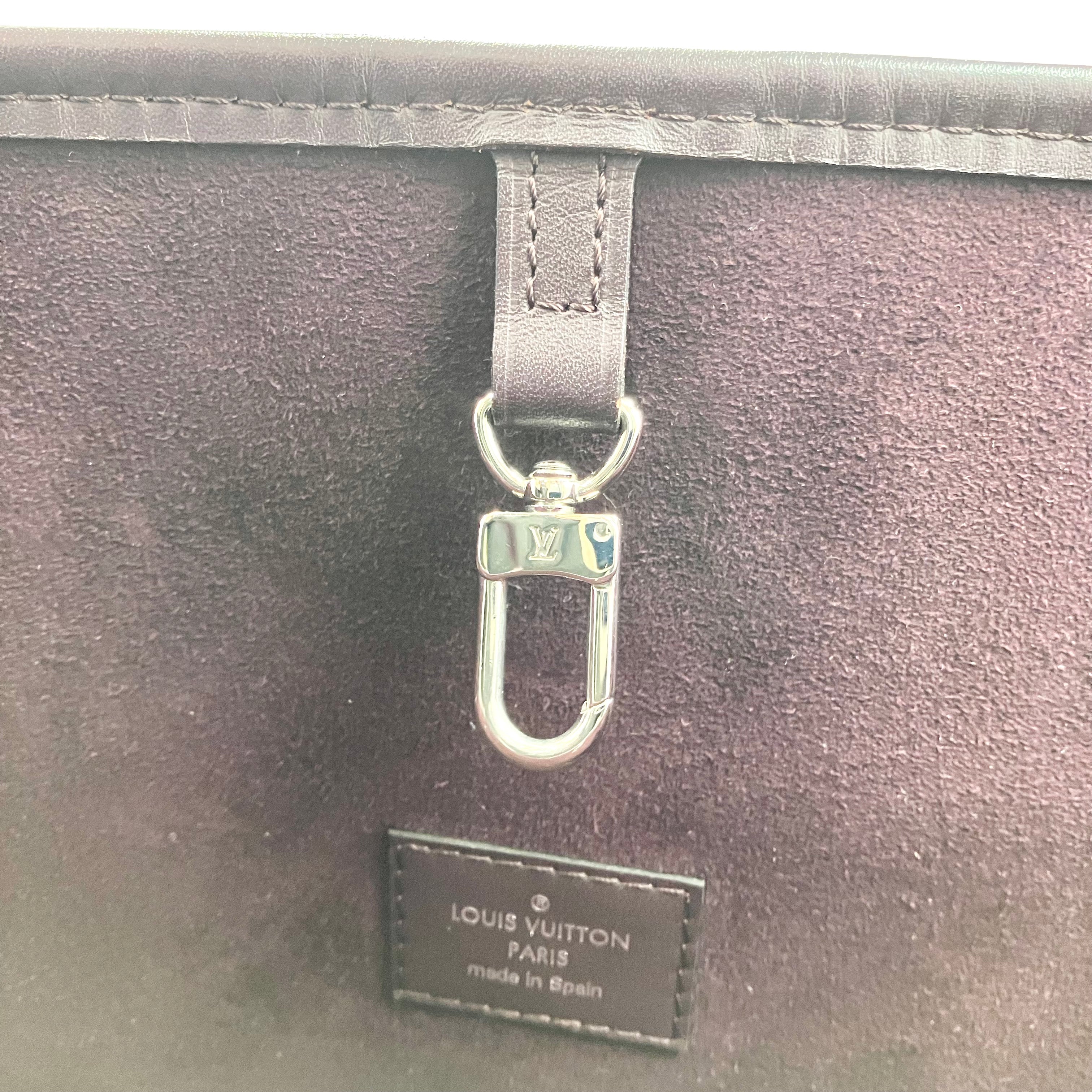 LOUIS VUITTON Epi Neverfull MM fuchsia
