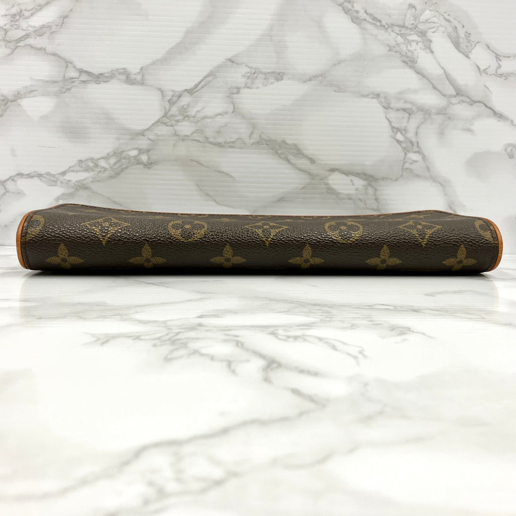 LOUIS VUITTON Monogram Pochette Twin GM