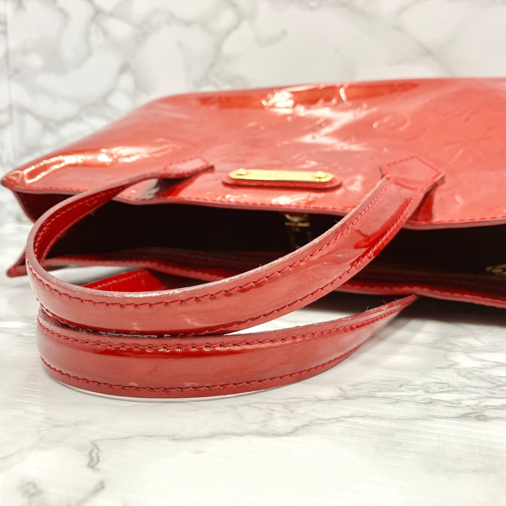LOUIS VUITTON Vernis Wilsher PM