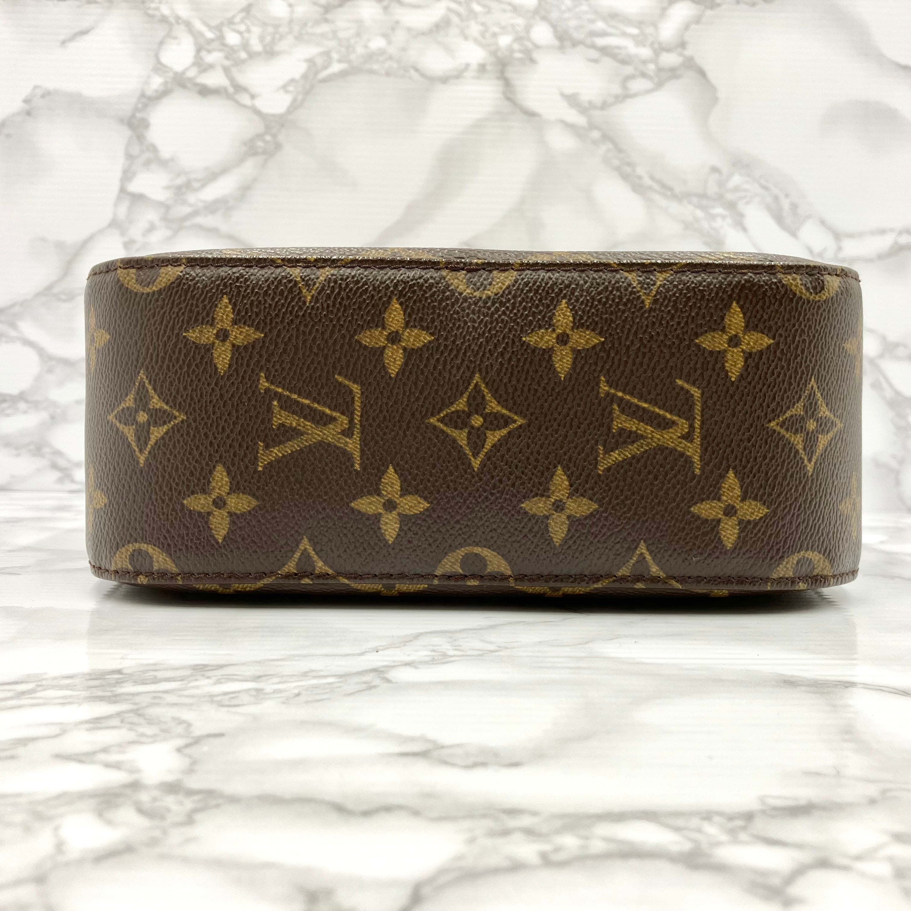 LOUIS VUITTON Monogram Spontini