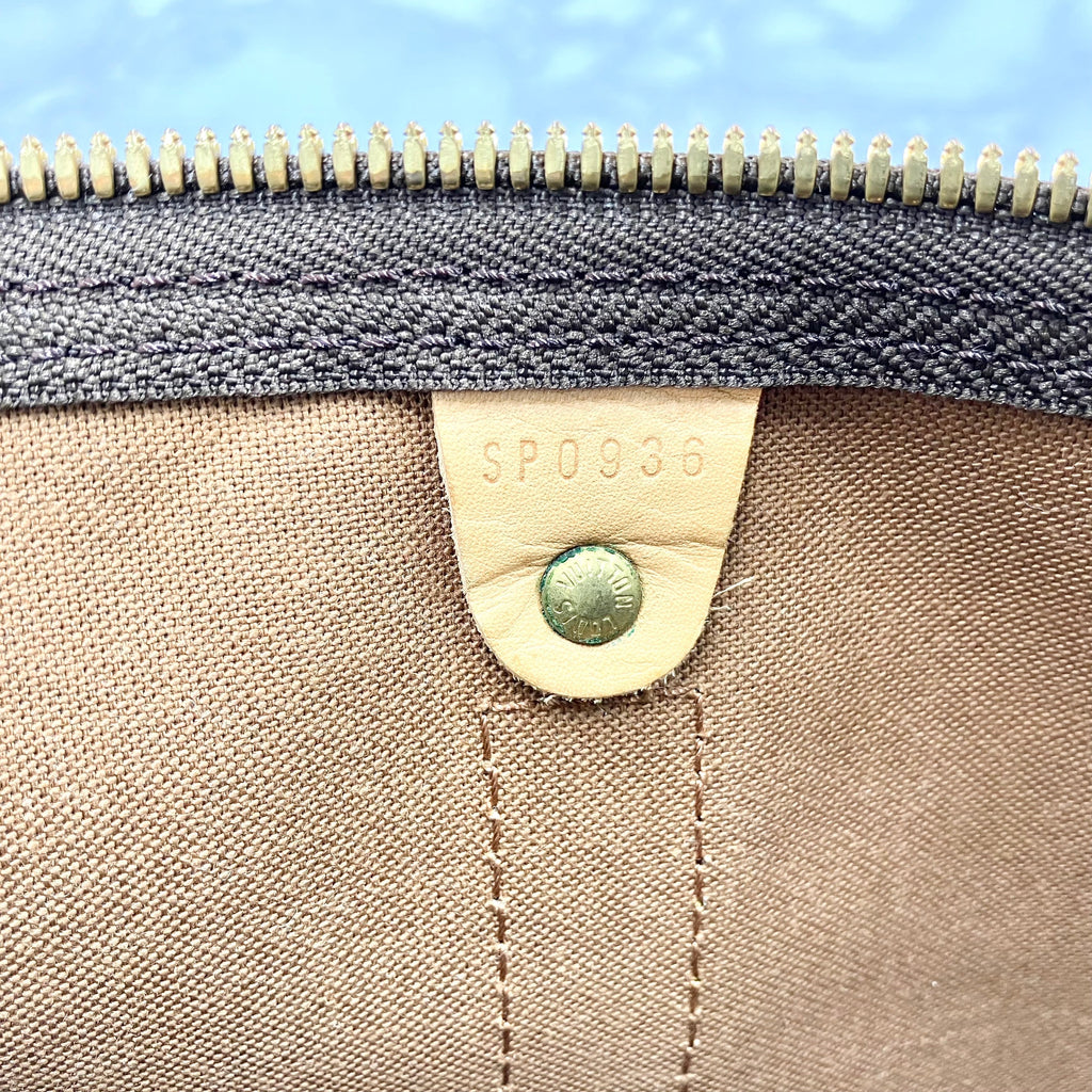 LOUIS VUITTON Monogram Keepall 55