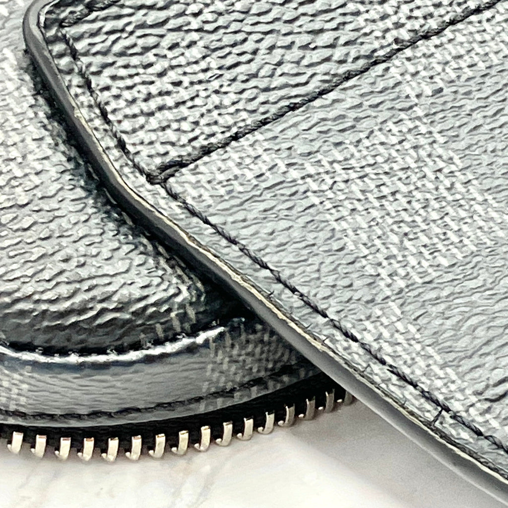 LOUIS VUITTON Graphite Avenue Sling Bag