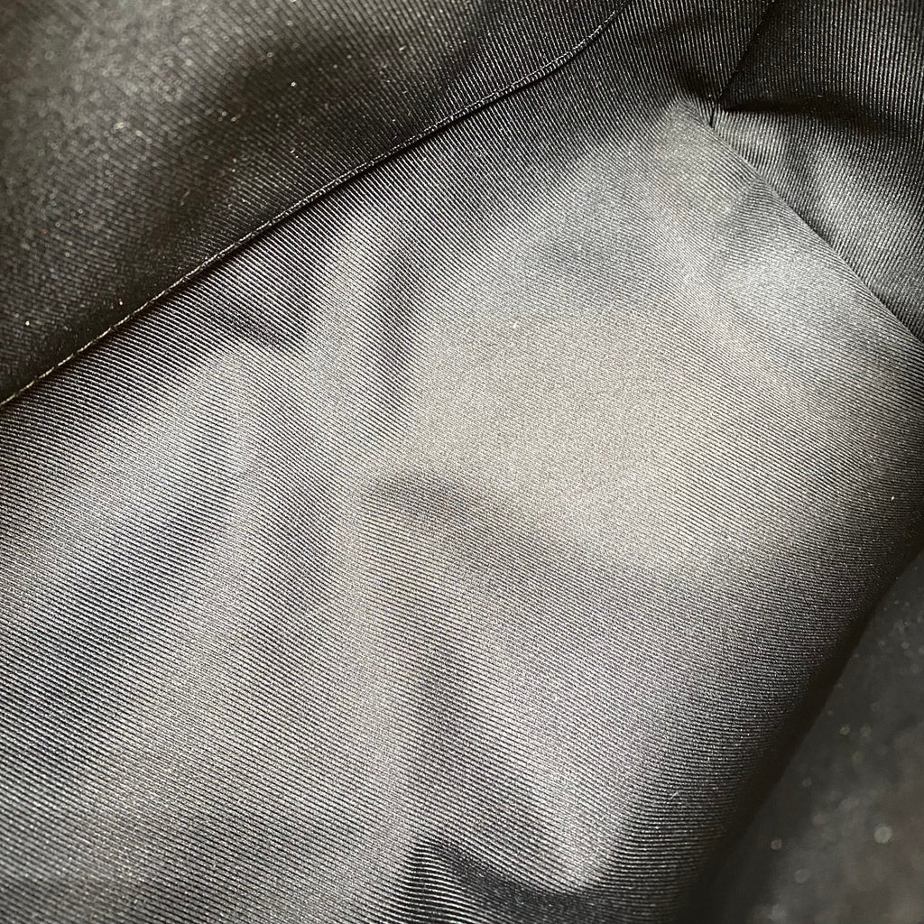 LOUIS VUITTON Keepall 25 Bandouliere Taurillon Black