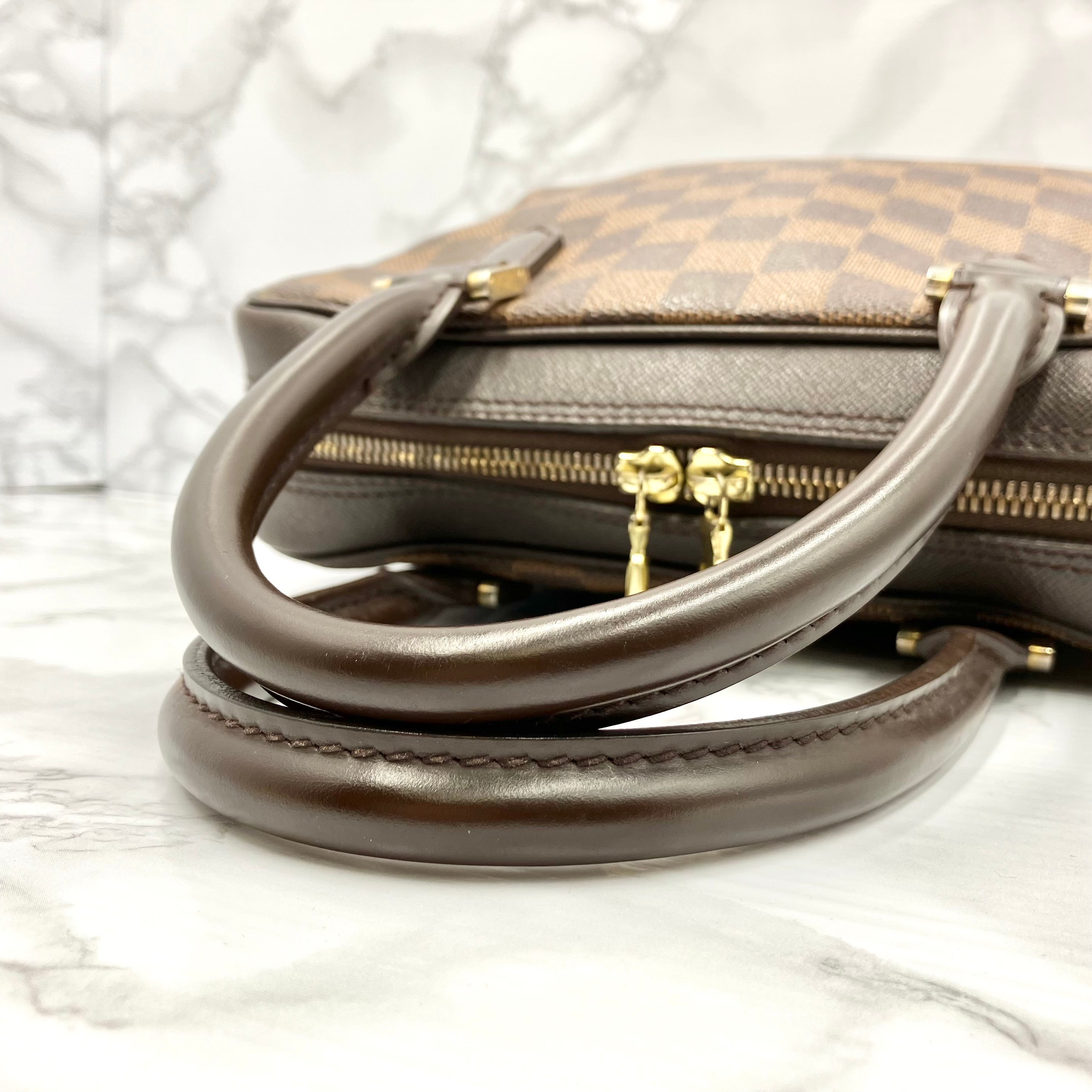 LOUIS VUITTON Damier Brera