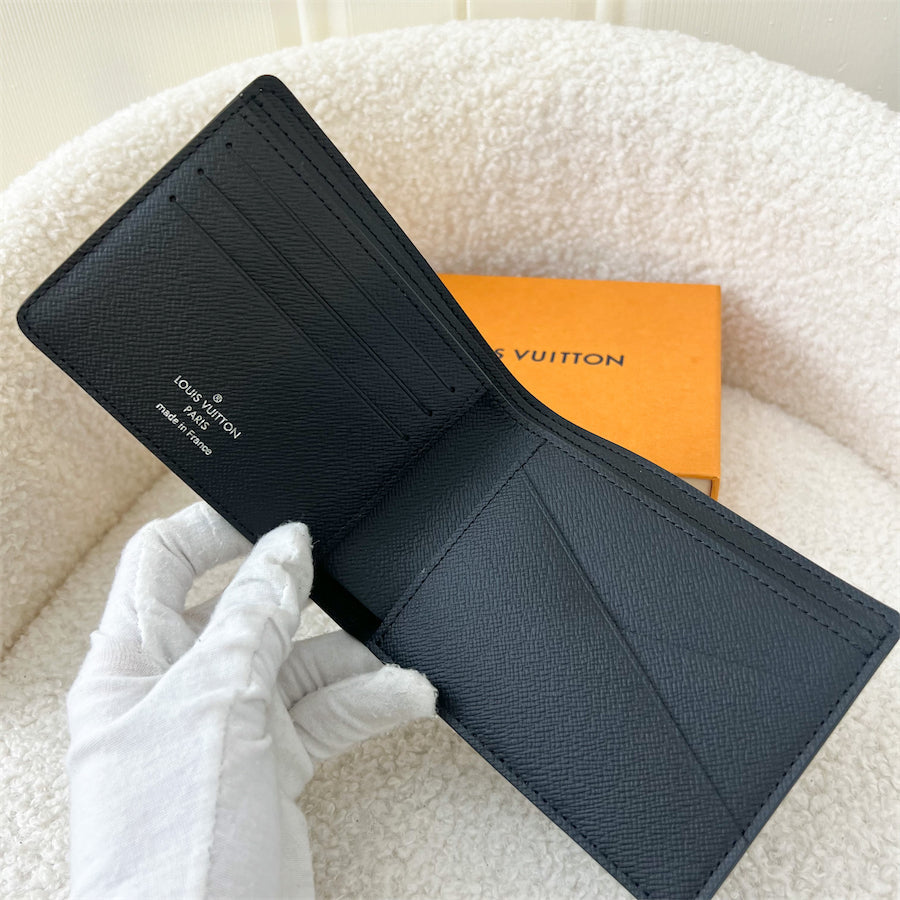LV Mens Multiple Bifold Wallet in Black Taiga Leather
