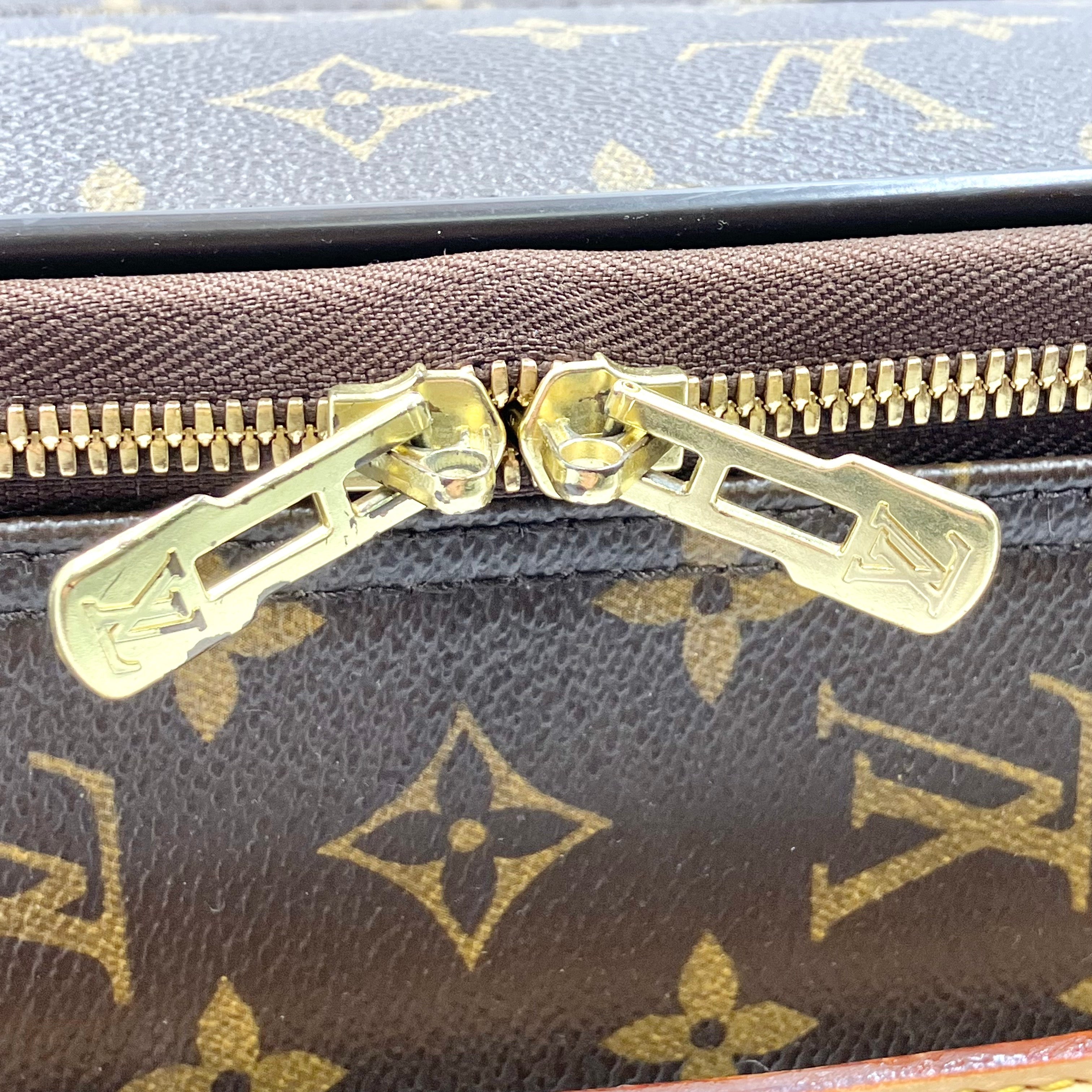 LOUIS VUITTON Monogram Pegase 45