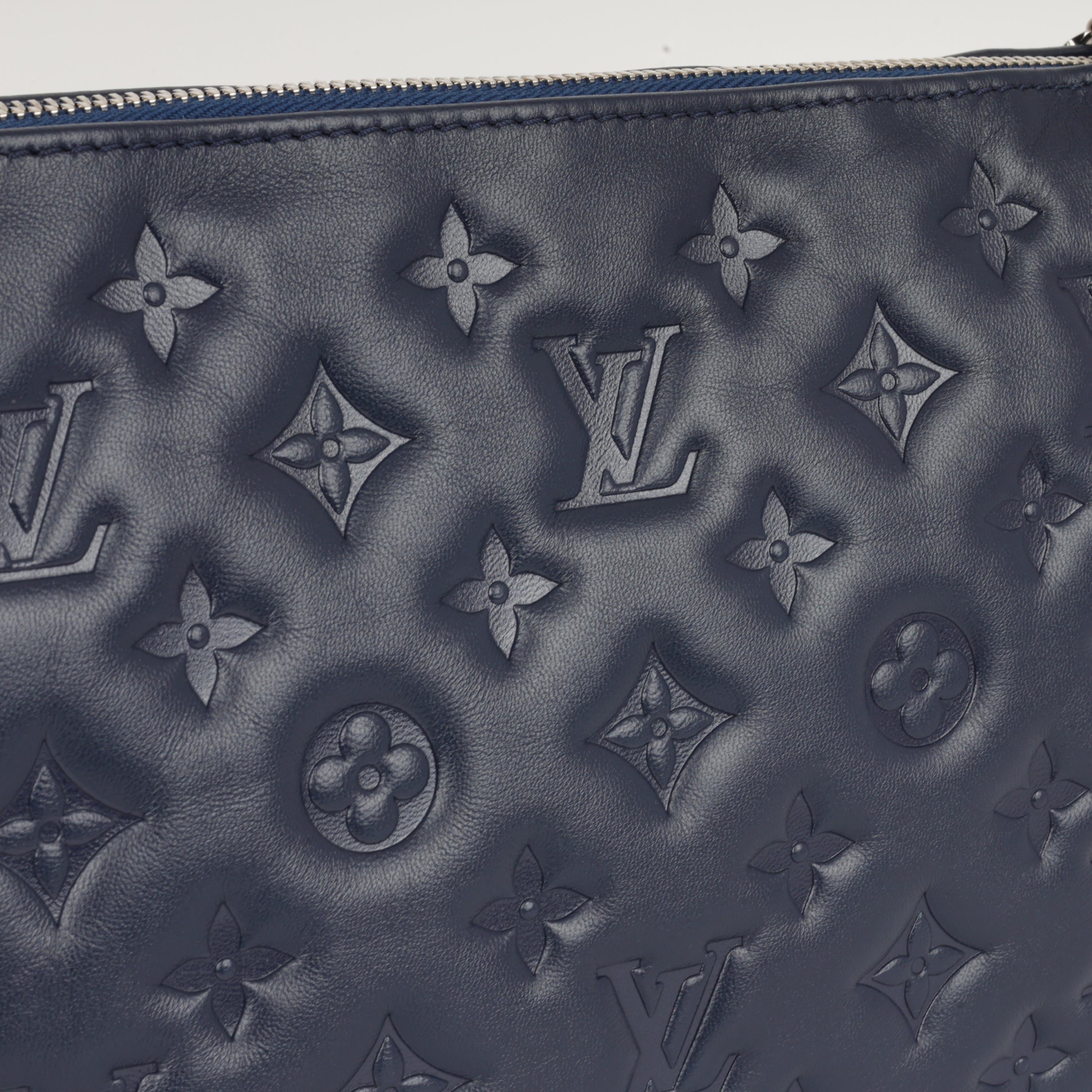 Louis Vuitton Coussin PM - Navy Empreinte