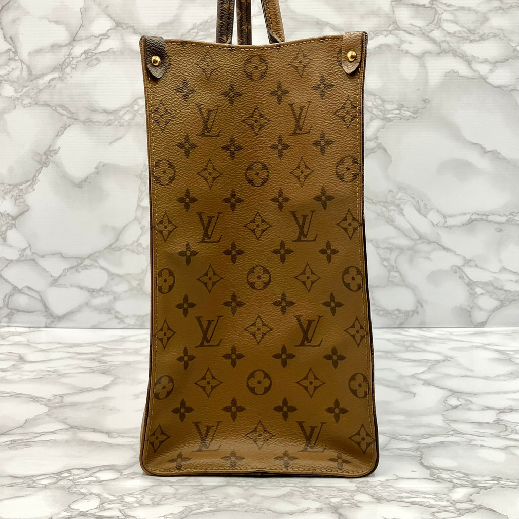 LOUIS VUITTON Giant Monogram Reverse ON THE GO GM