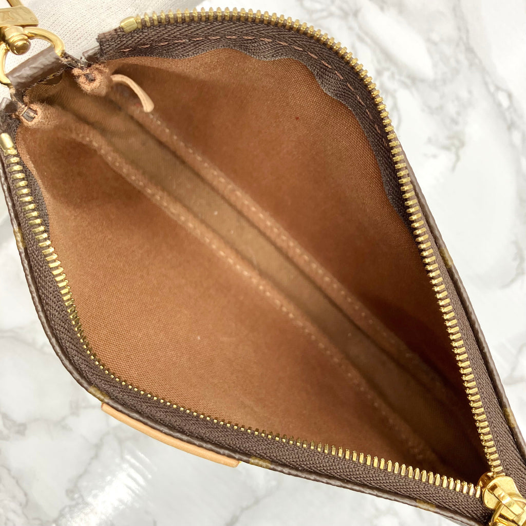 LOUIS VUITTON Monogram Mürti Pochette