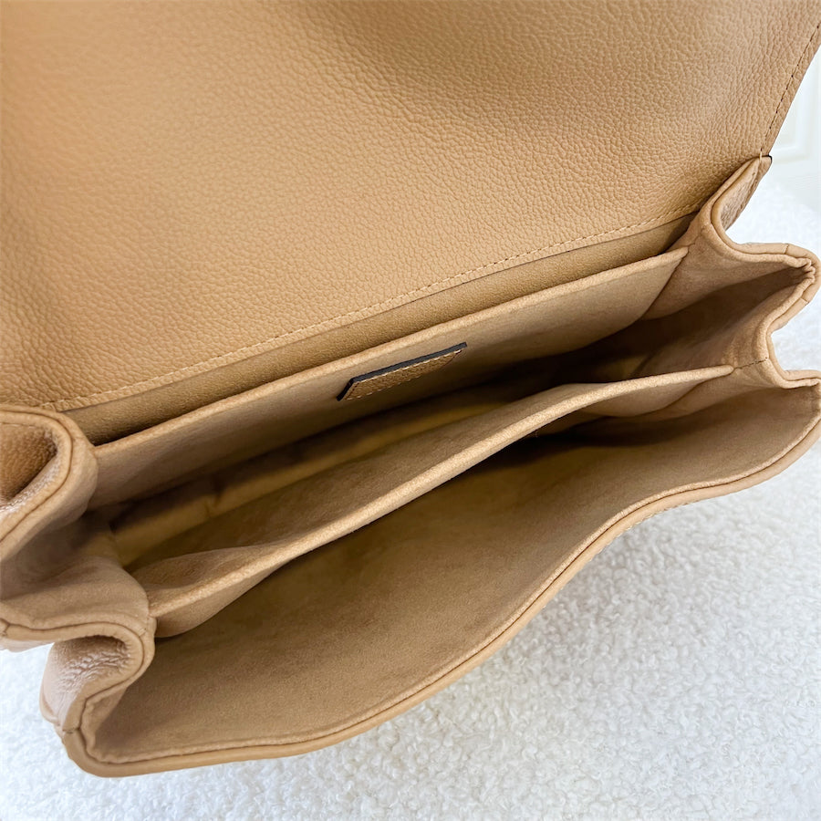 LV Pochette Metis in Arizona Beige / Crème Beige Monogram Empreinte Leather GHW