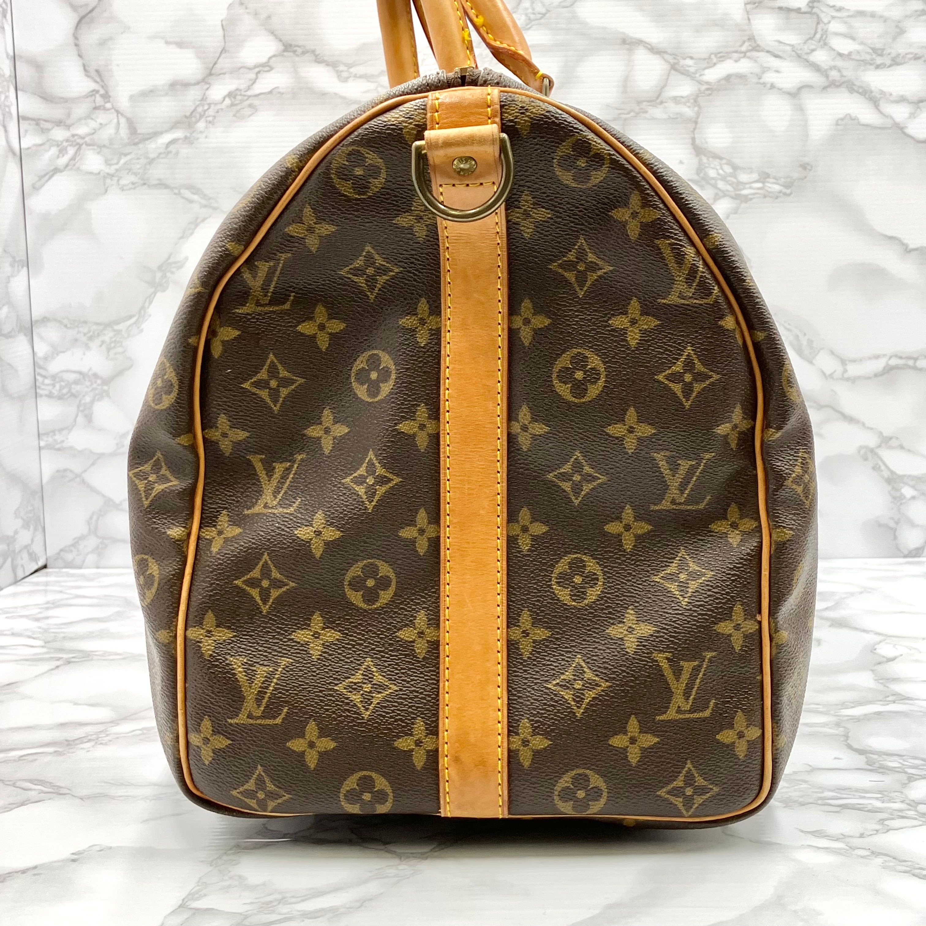 LOUIS VUITTON Monogram Keepall 50 Bandoliere