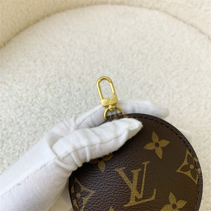 LV Multi Pochette Accessoires MPA in Monogram Canvas, Khaki Strap and GHW