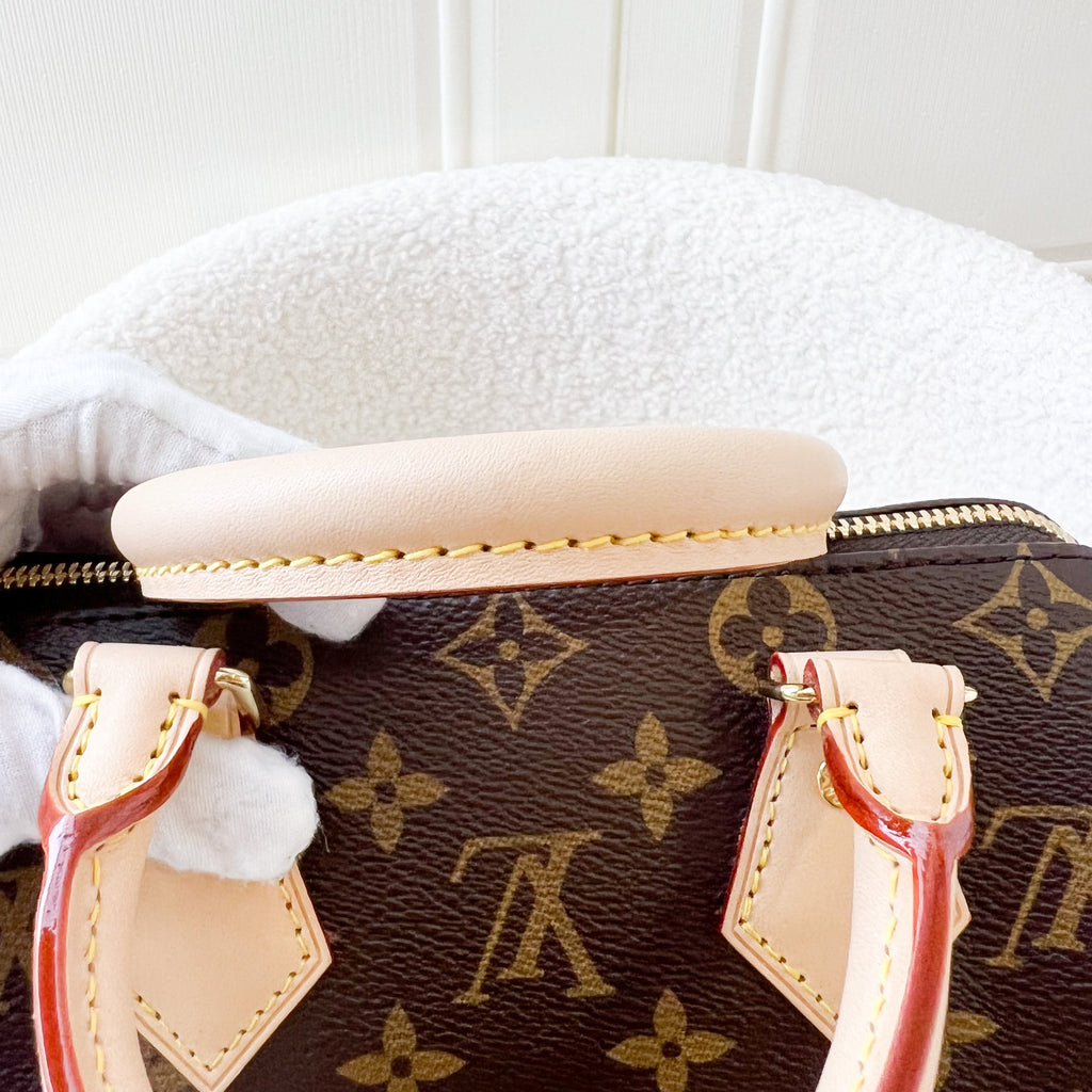 LV Speedy Bandouliere 20 in Monogram Canvas and Black Patterned Strap