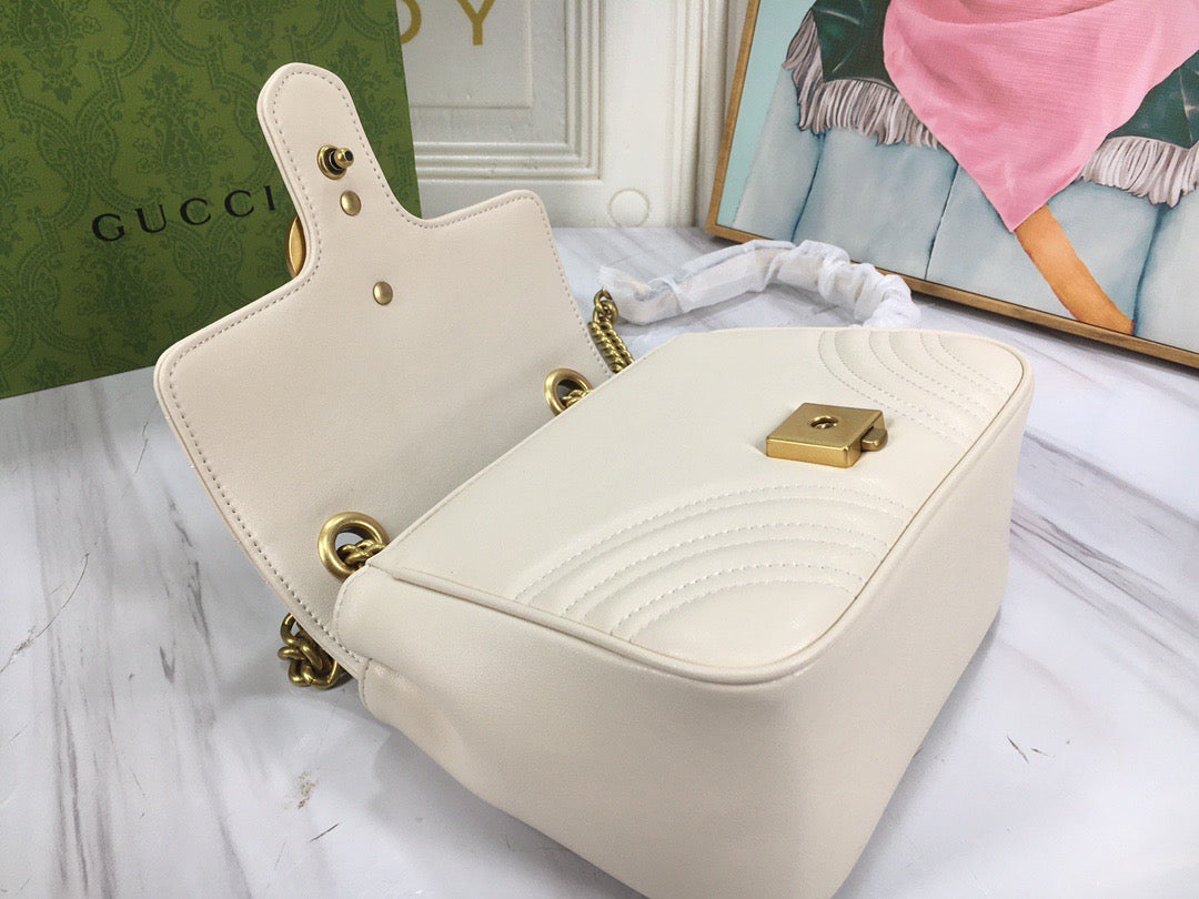 GC540 GG Marmont Mini Shoulder Bag /  7"W x 5.9"H x 3.1"D