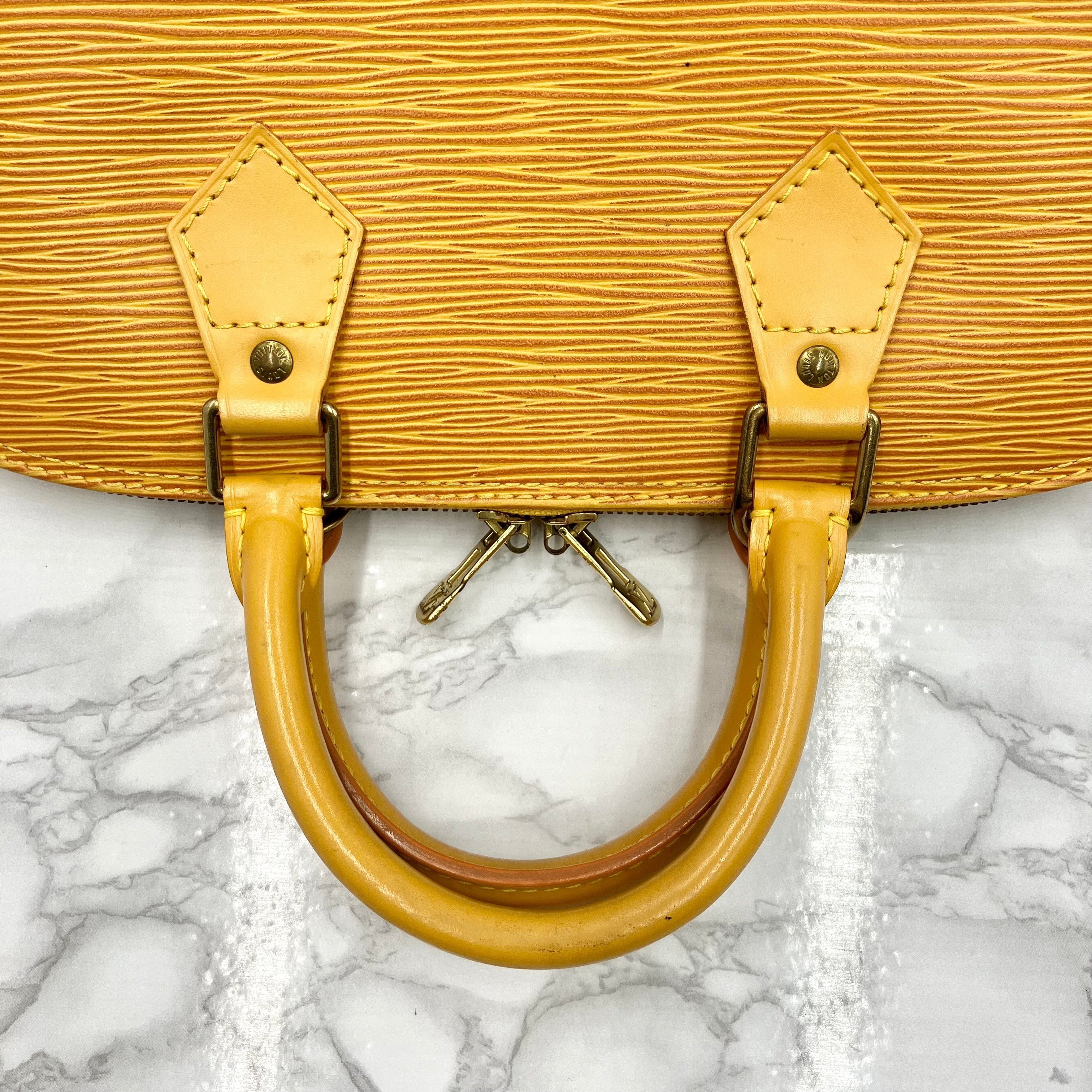 LOUIS VUITTON EPI Alma PM Strap