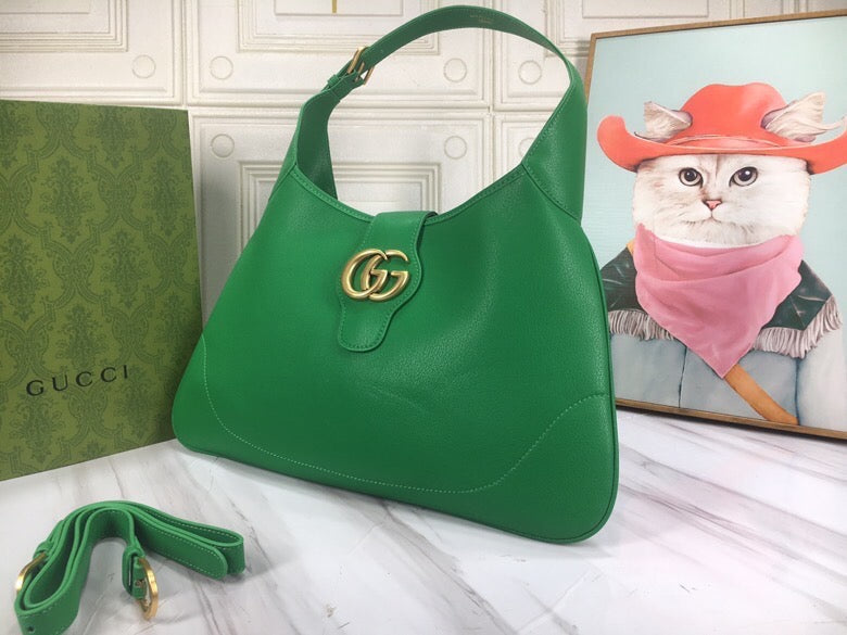 GC545 Aphrodite Medium Shoulder Bag / W15.3" x H15" x D.8"