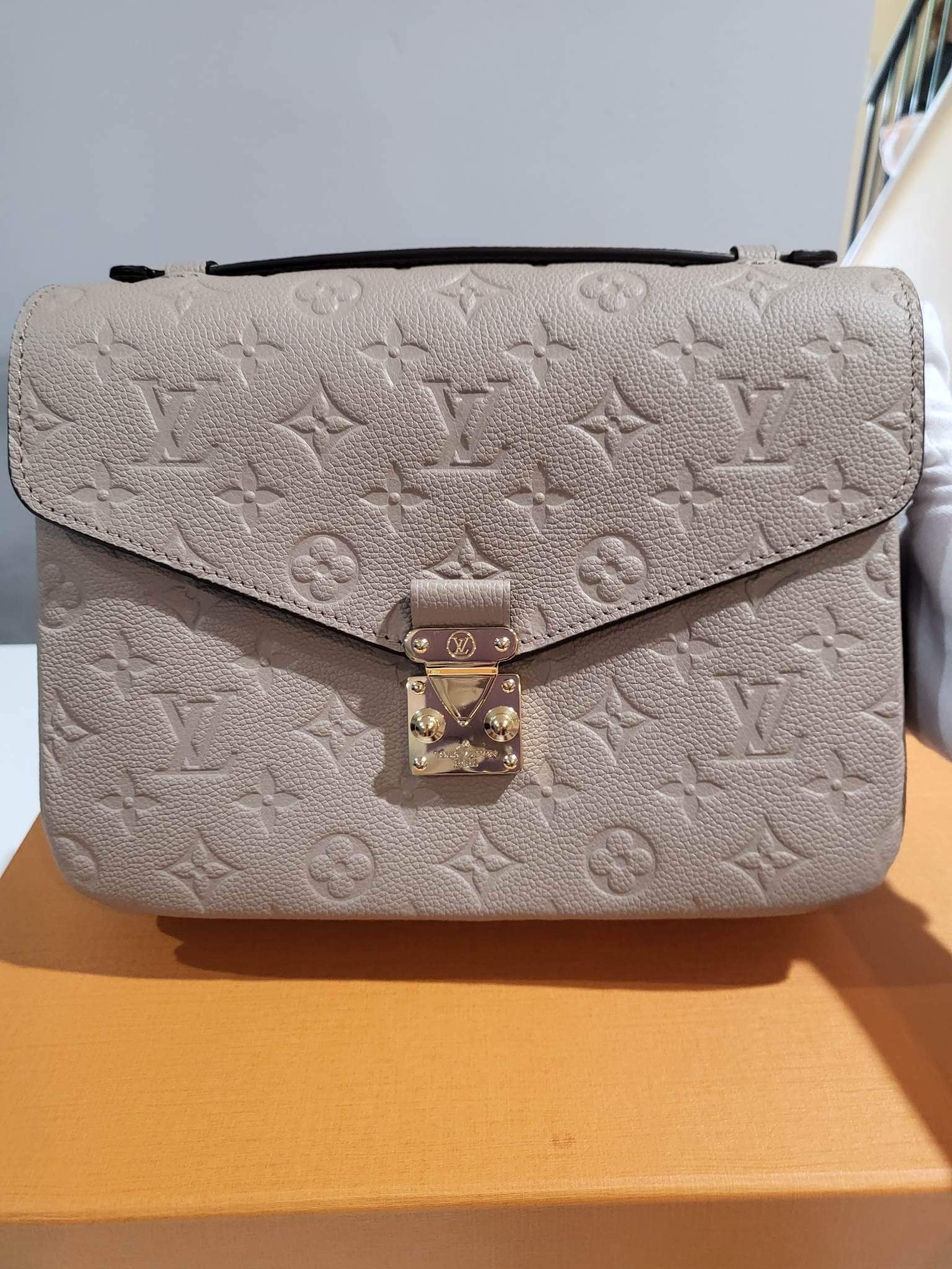 Empriente Pochette MÃƒÆ’Ã‚Â©tis in Turtle Dove