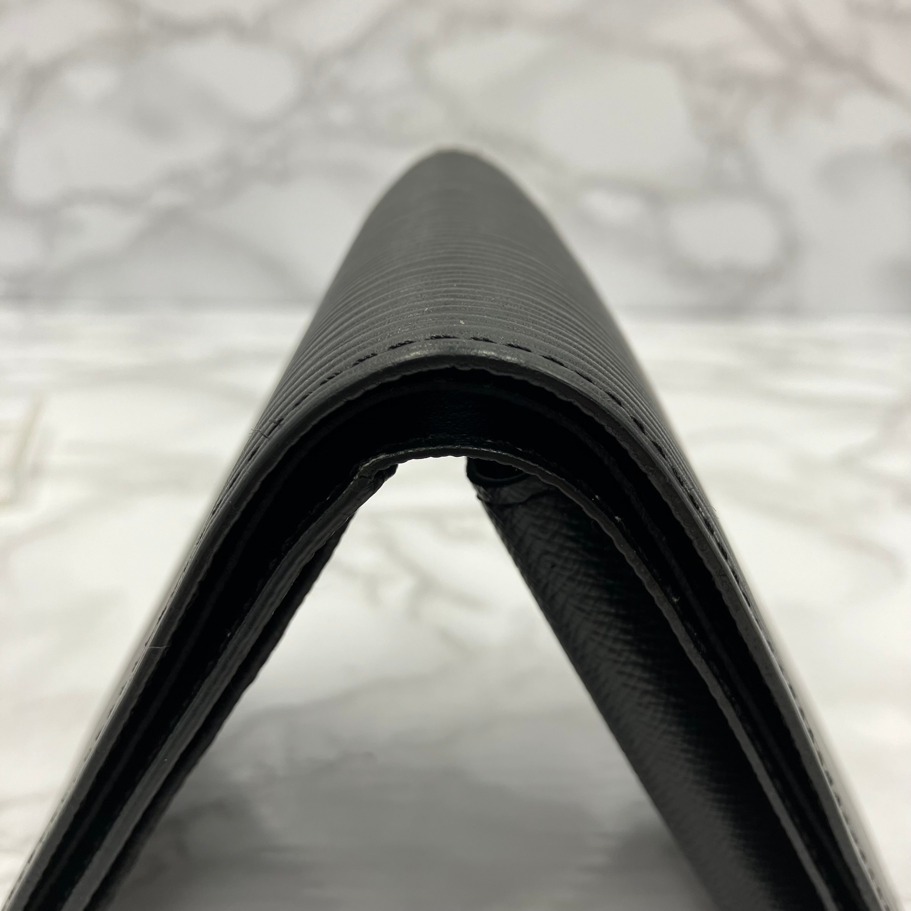 LOUIS VUITTON Epi Marco NM