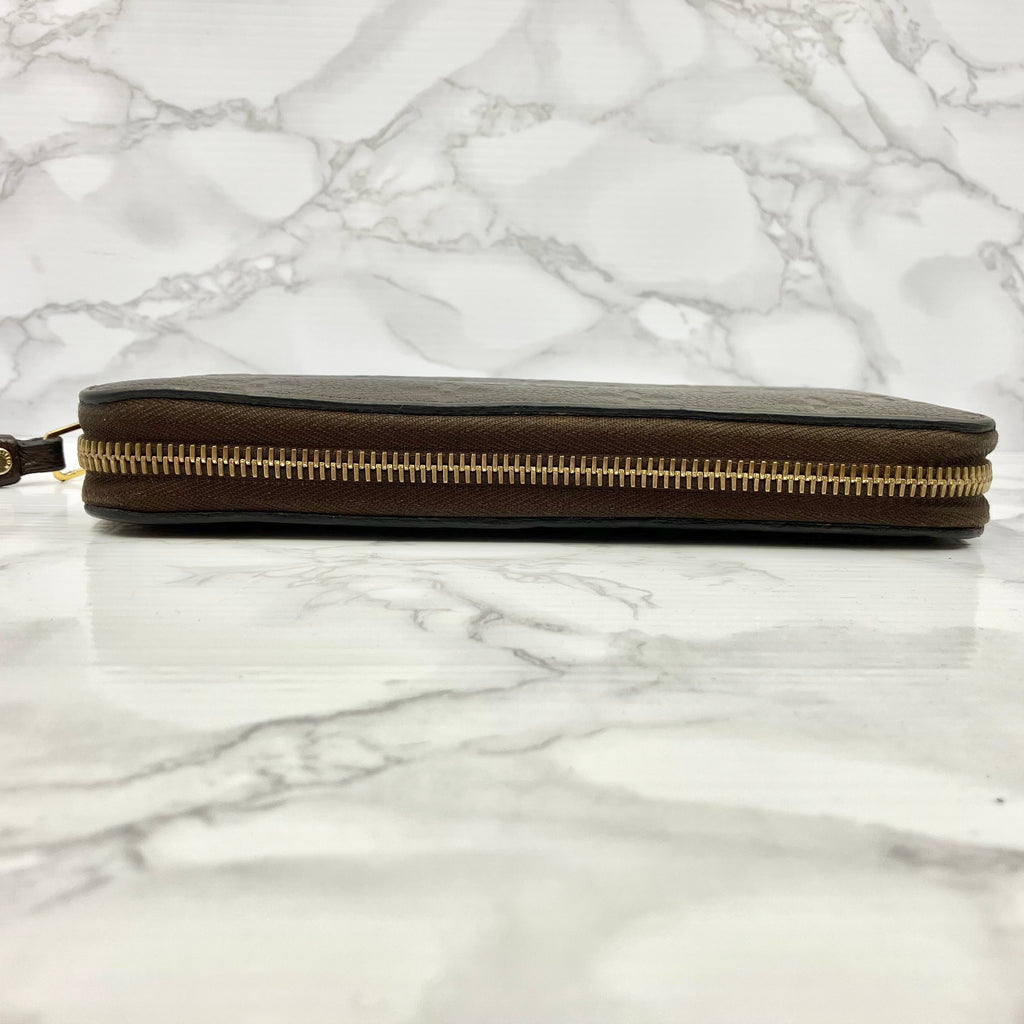 LOUIS VUITTON Amplant Zippy