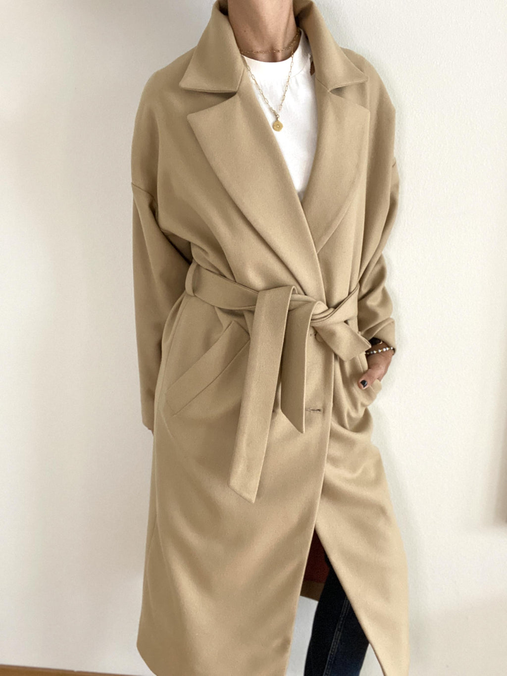 USE UNUSED BUDAPEST WOOL COAT - SIZE EU 36