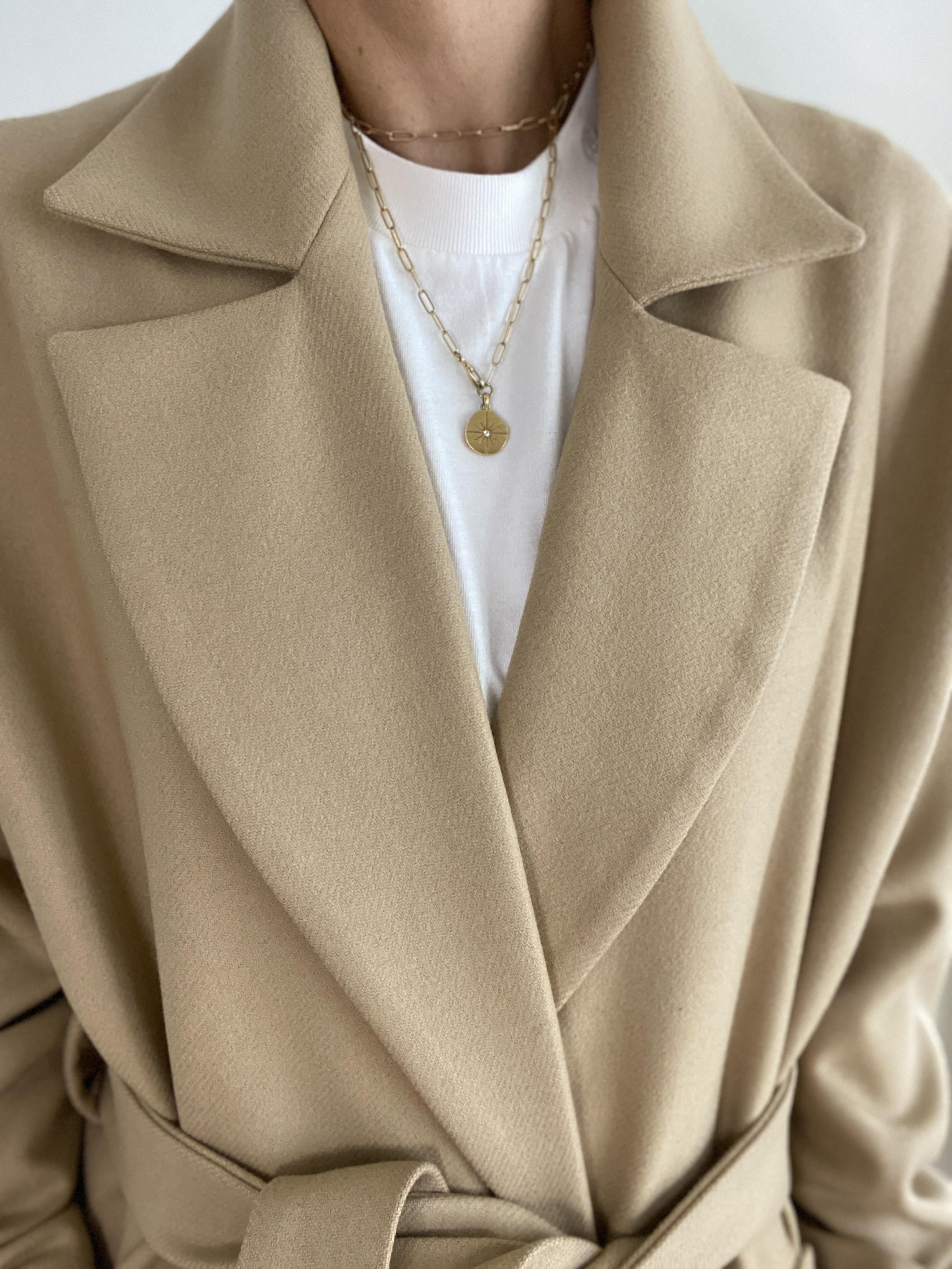 USE UNUSED BUDAPEST WOOL COAT - SIZE EU 36