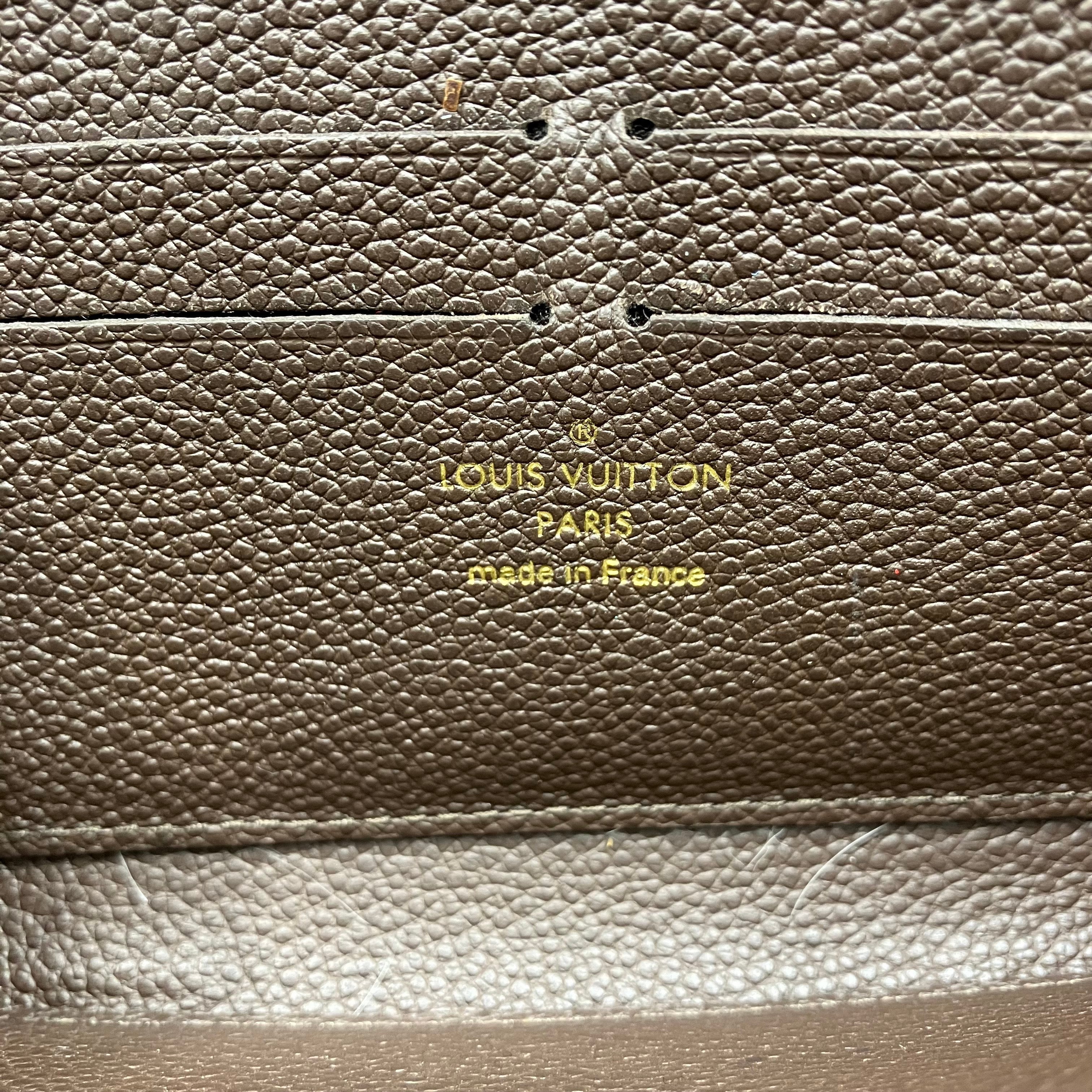LOUIS VUITTON Amplant Zippy
