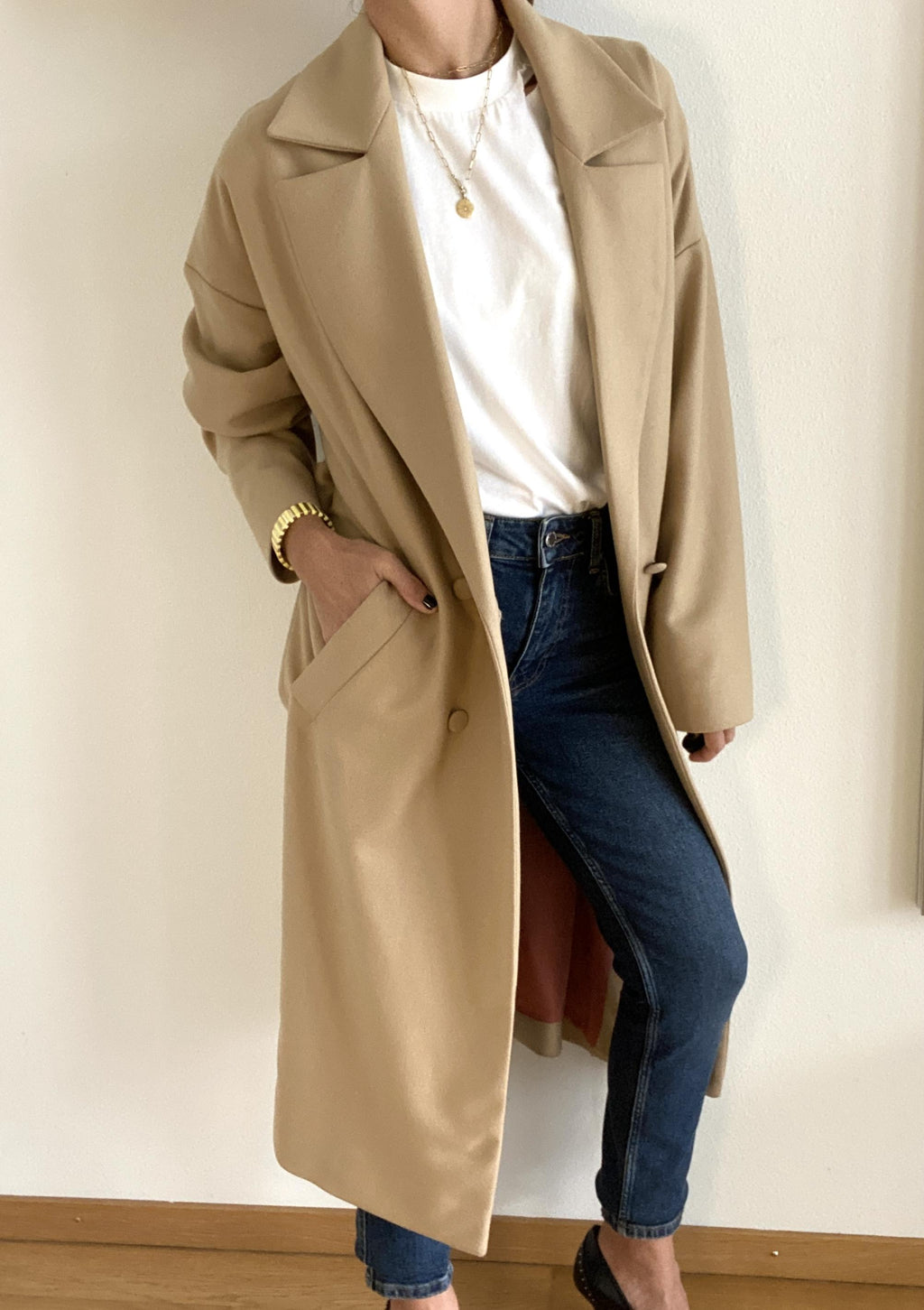USE UNUSED BUDAPEST WOOL COAT - SIZE EU 36