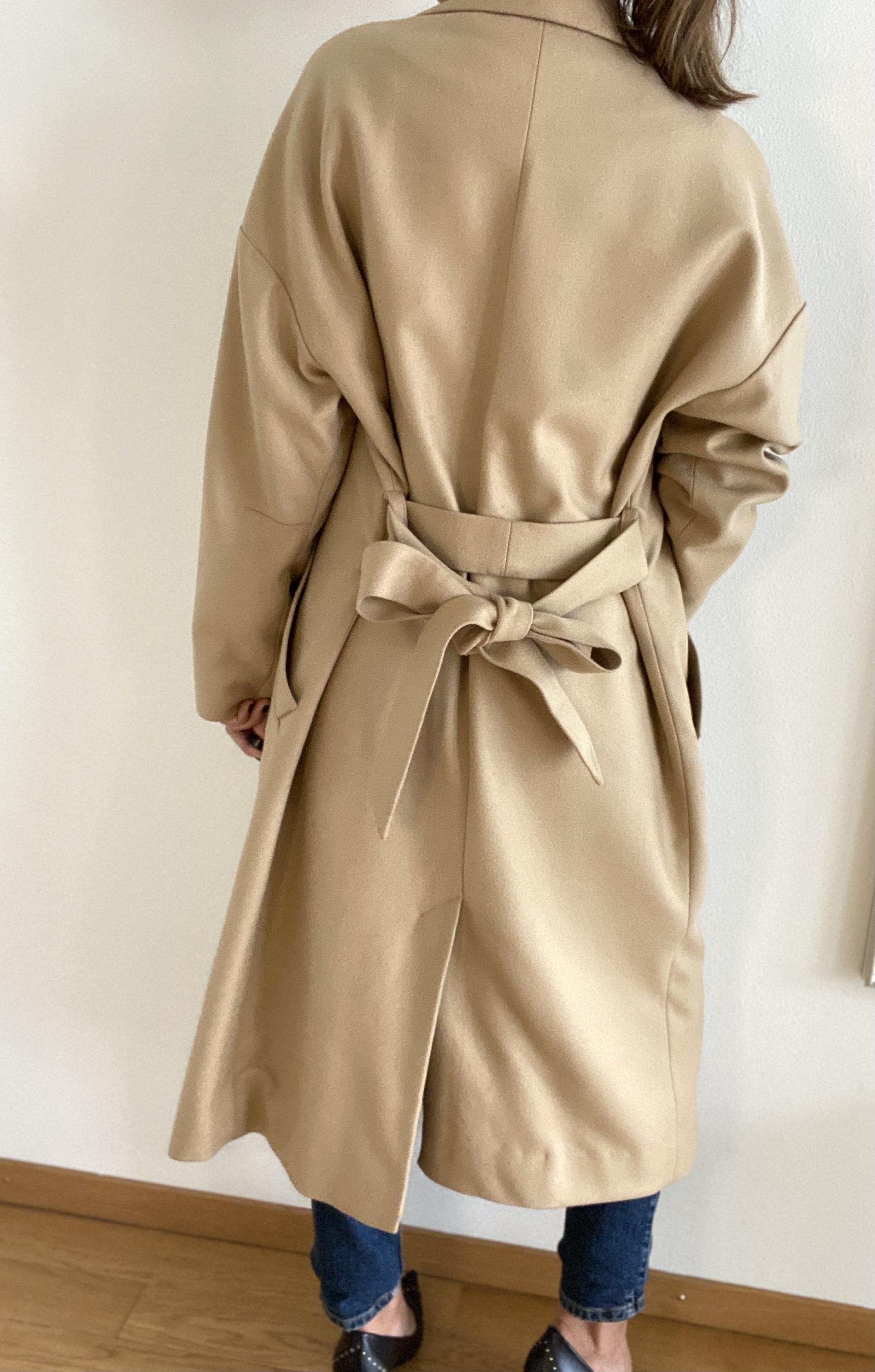 USE UNUSED BUDAPEST WOOL COAT - SIZE EU 36
