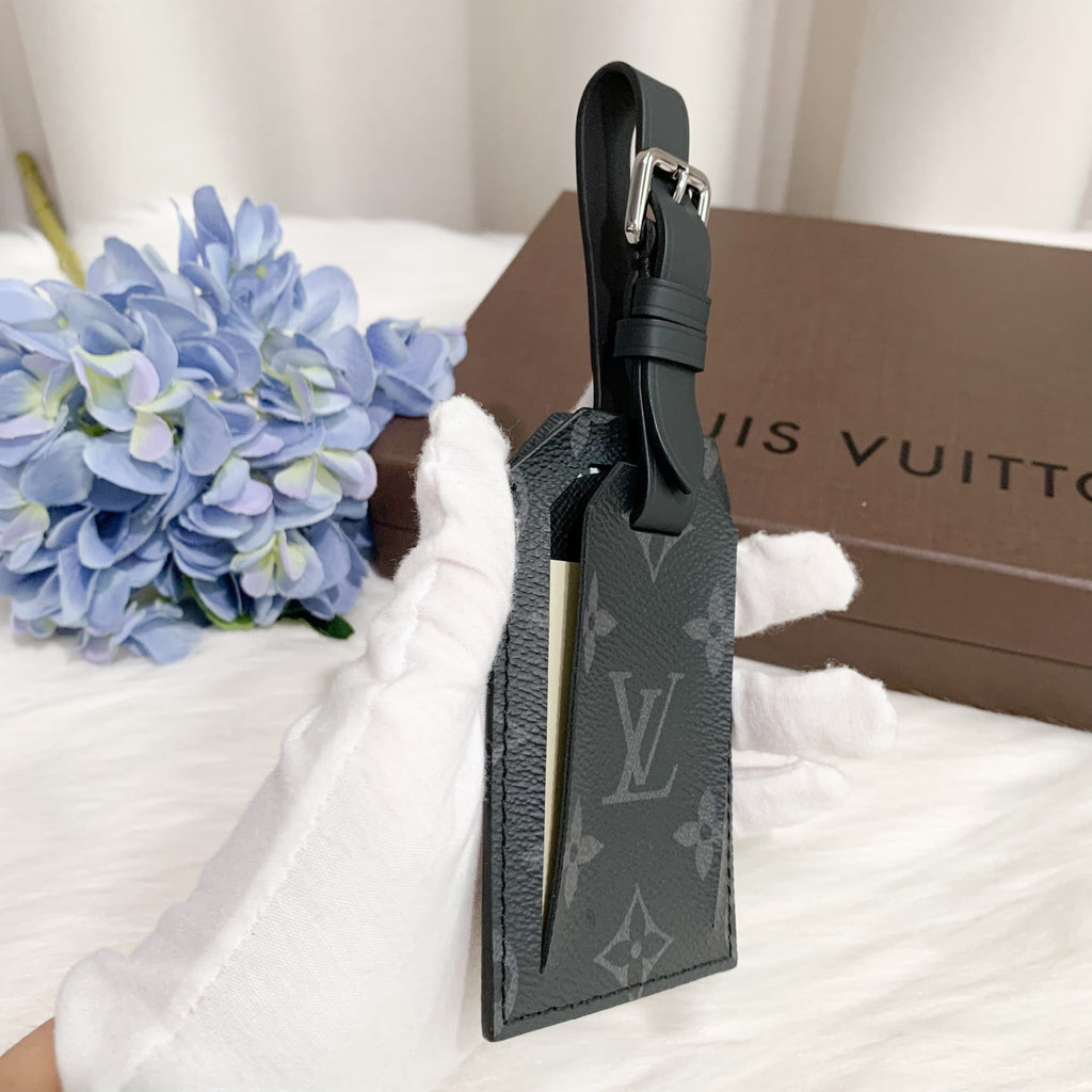 LV Luggage Tag in Monogram Eclipse Canvas