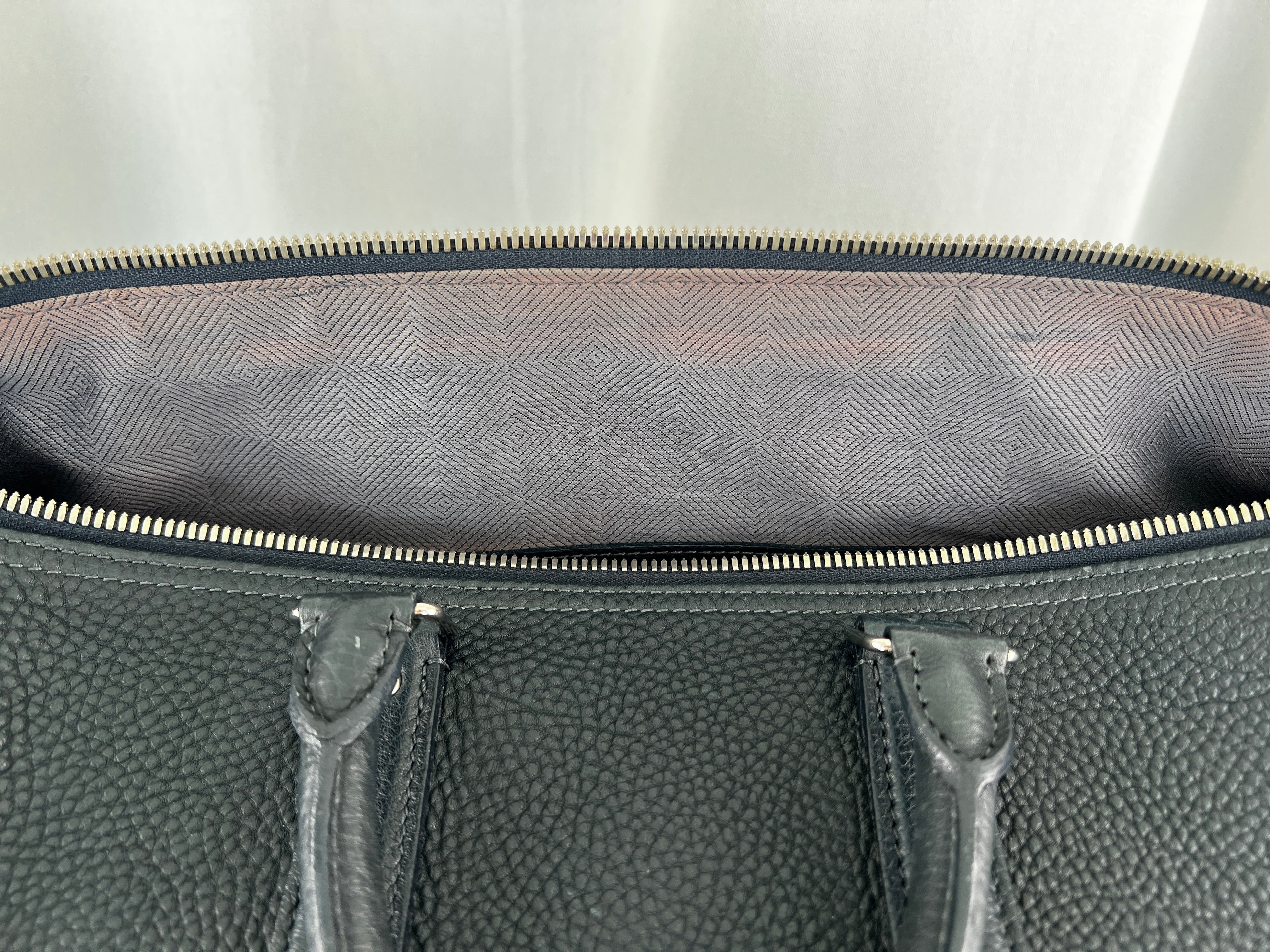 LOUIS VUITTON Taurillion Keepall Bandoliere 45