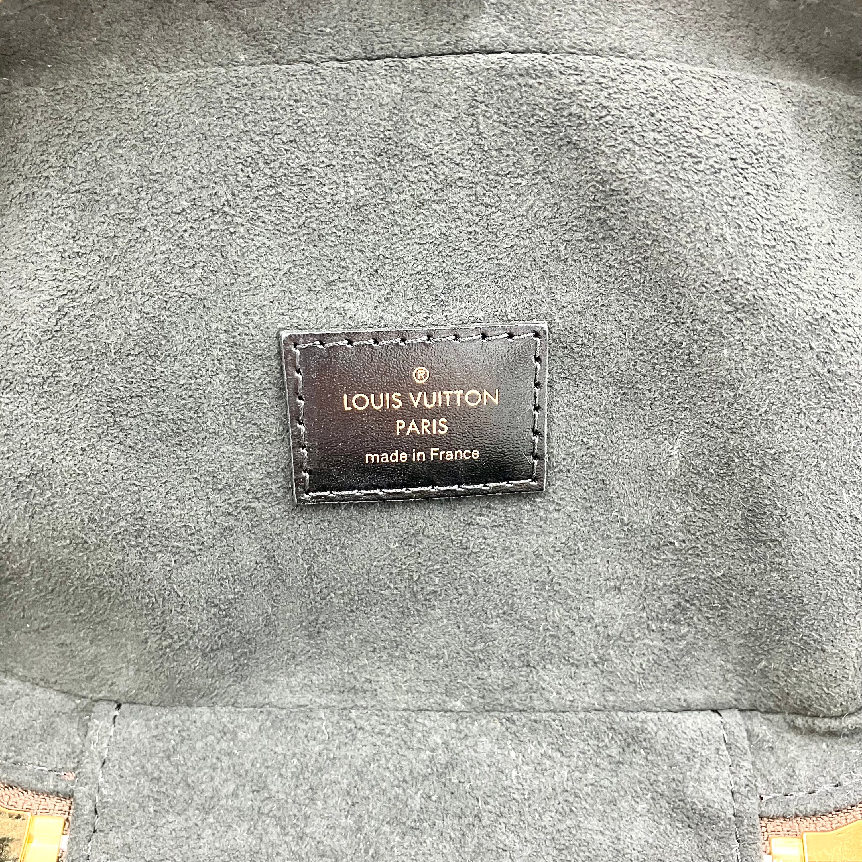 LOUIS VUITTON Monogram Reverse Vanity NV RFID