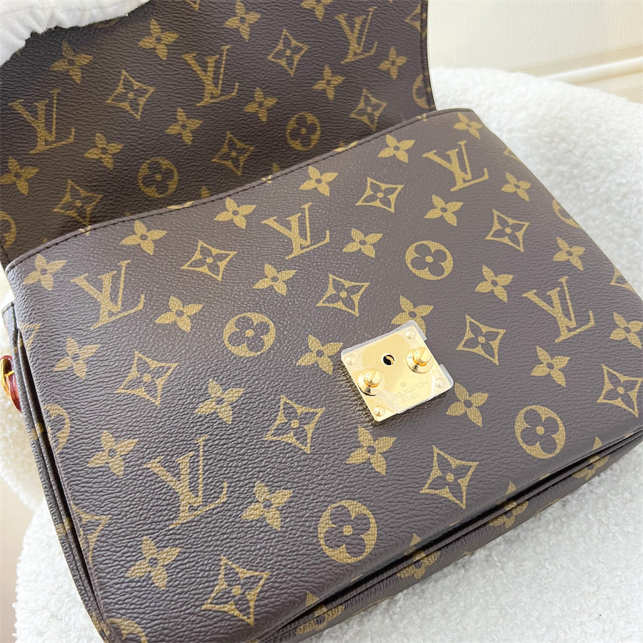 LV Pochette Metis in Monogram Canvas GHW