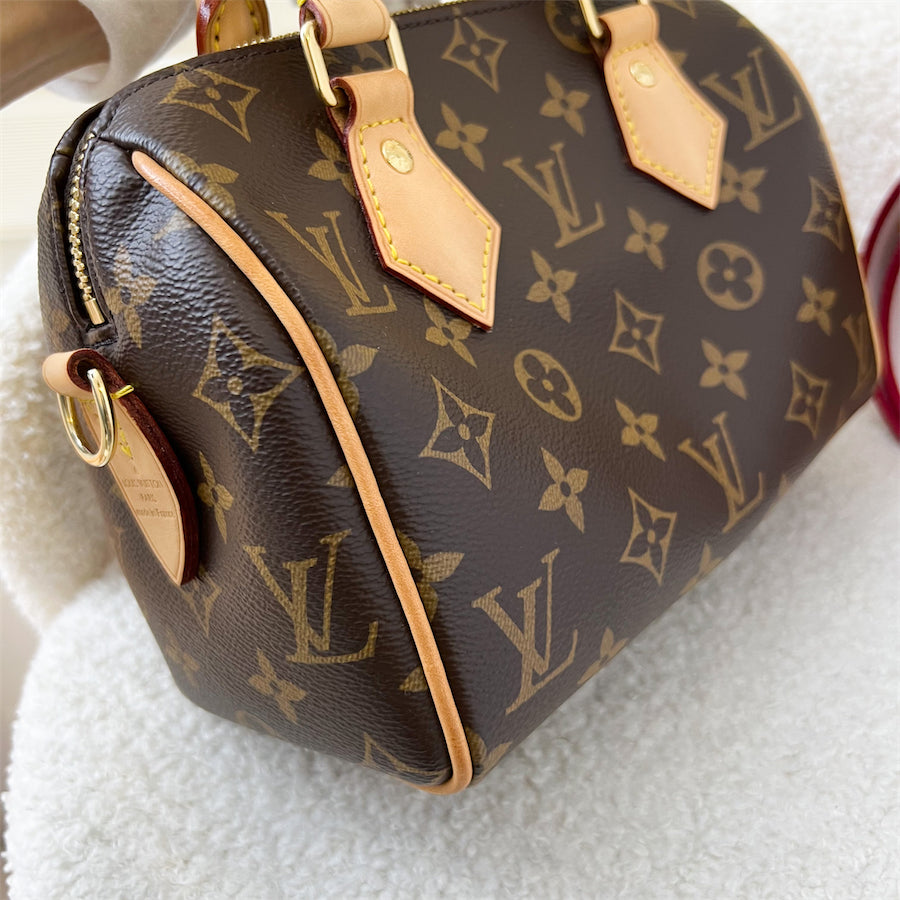LV Speedy Bandouliere 20 in Monogram Canvas and Pink Patterned Strap